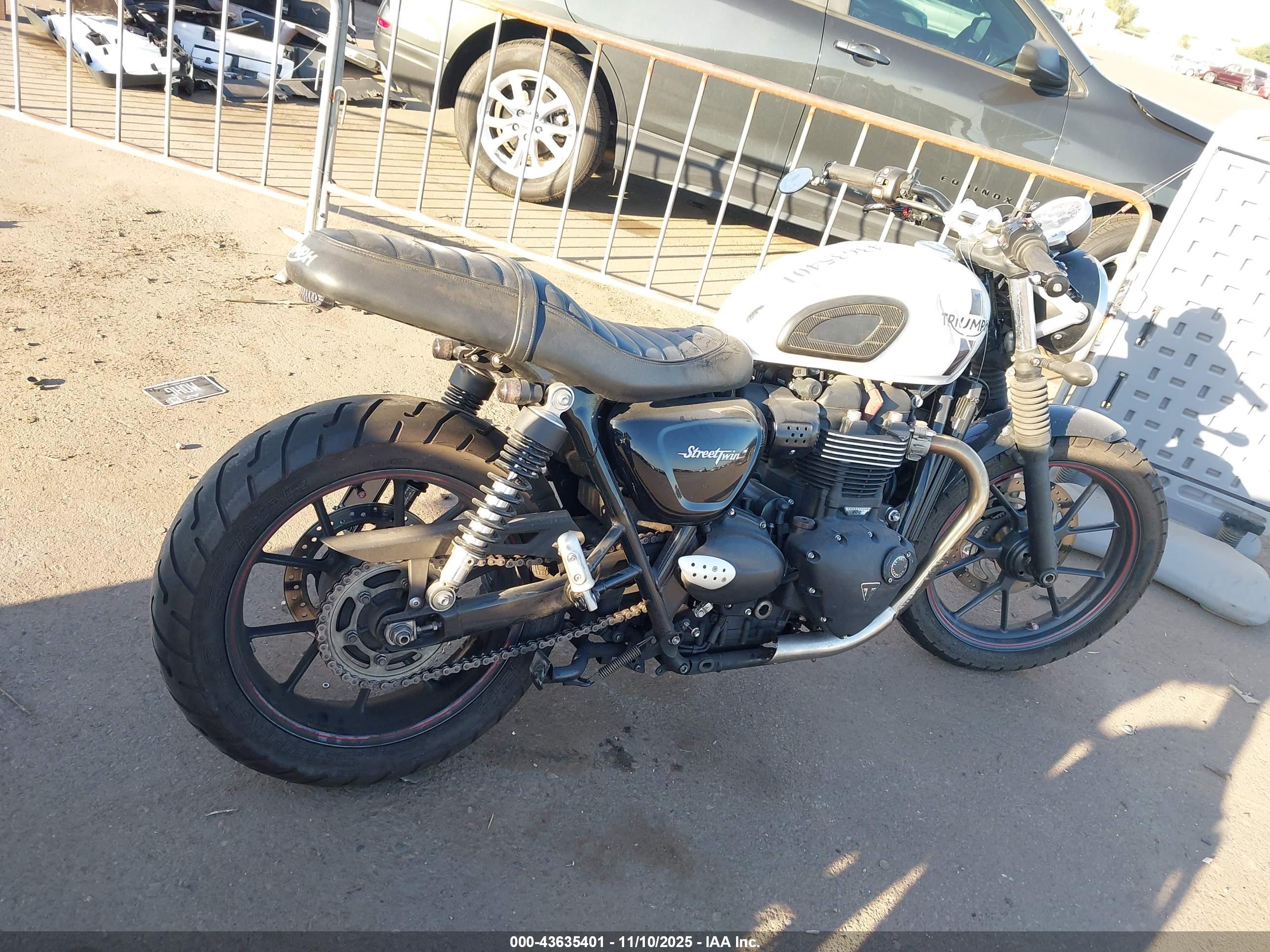TRIUMPH MOTORCYCLE image 4
