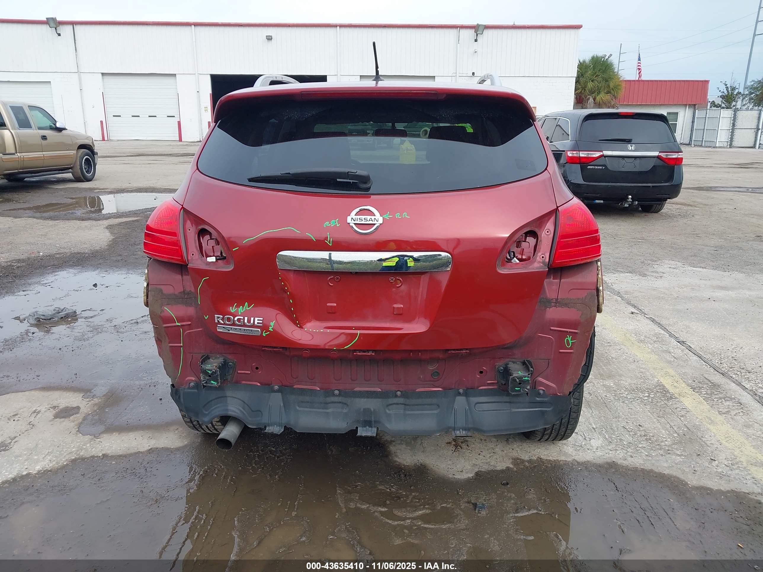 NISSAN ROGUE image 6
