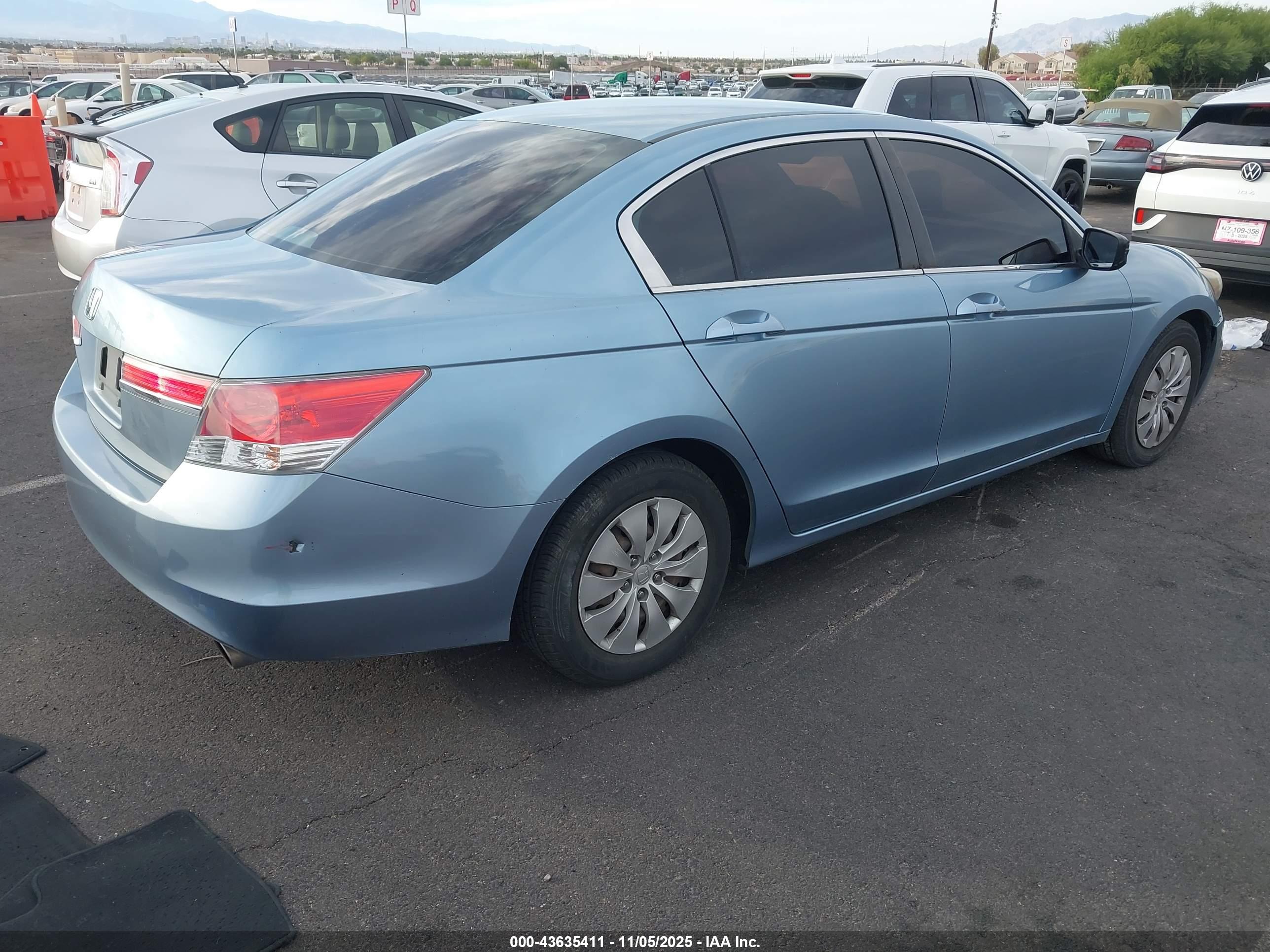 HONDA ACCORD image 4