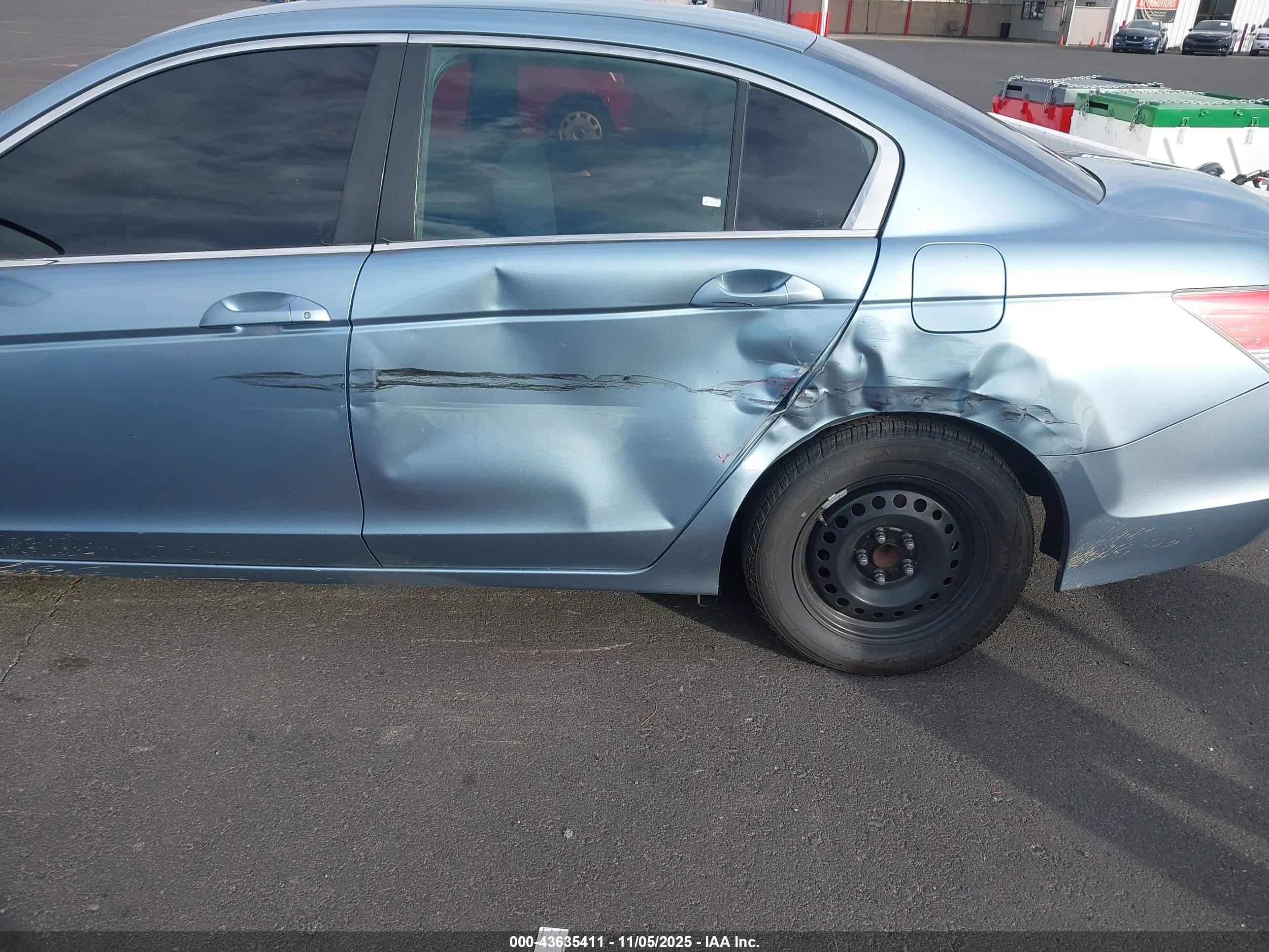 HONDA ACCORD image 6