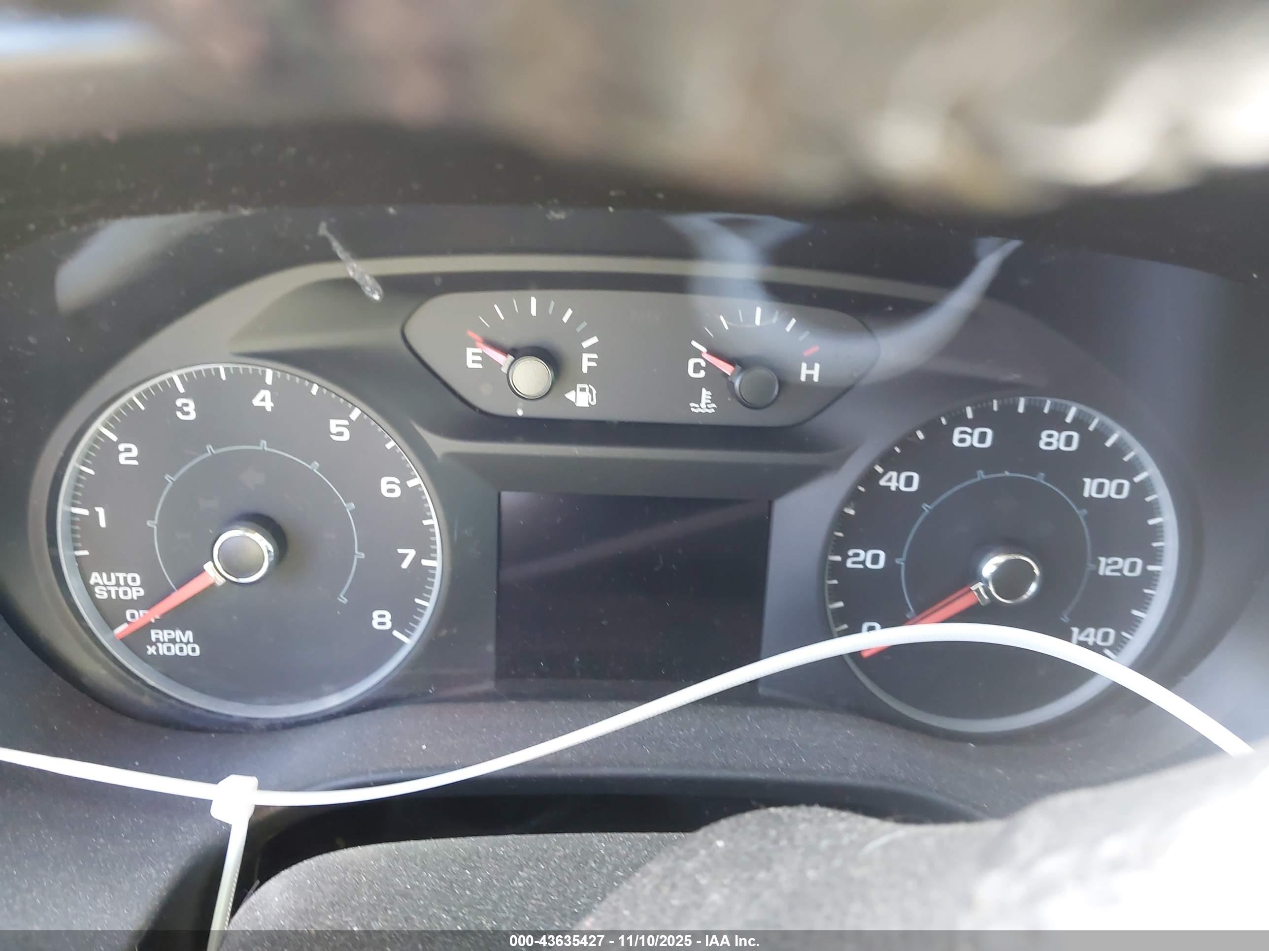 GMC ACADIA image 7