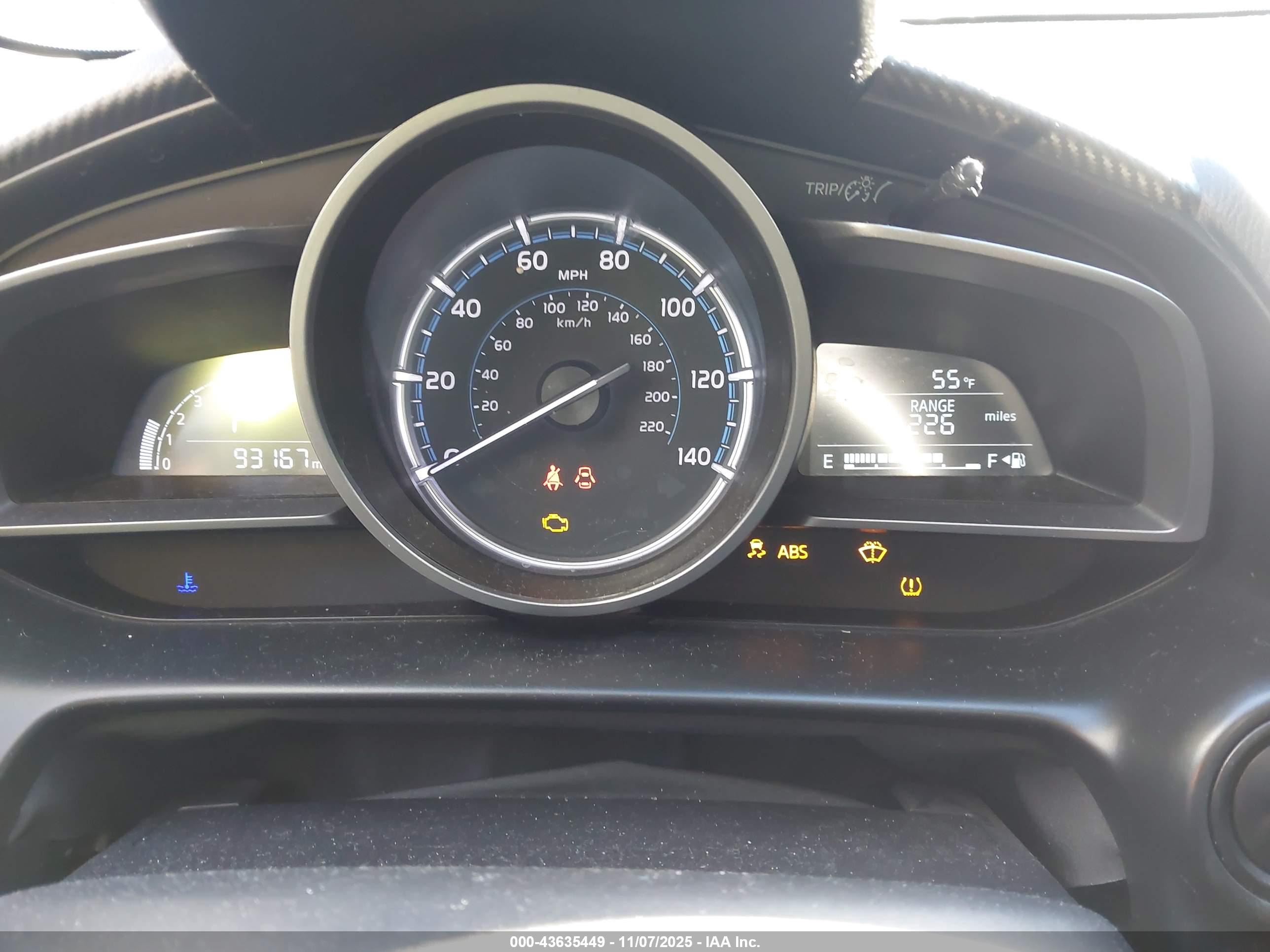 TOYOTA YARIS image 7