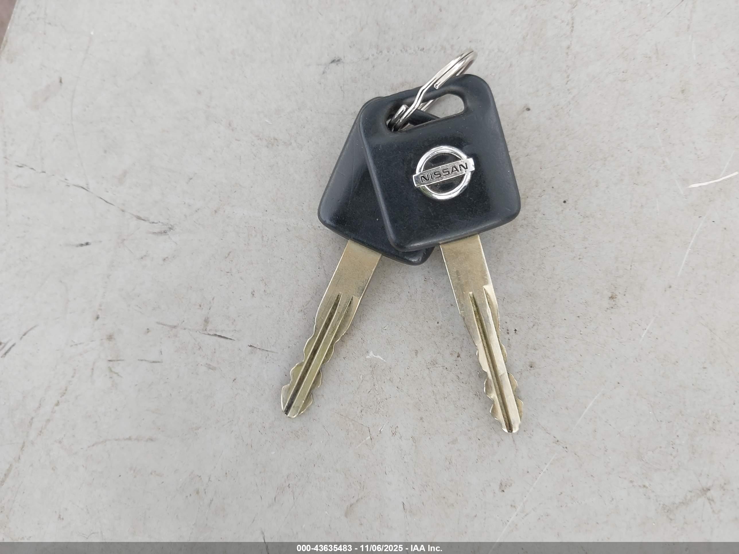 NISSAN FRONTIER image 11