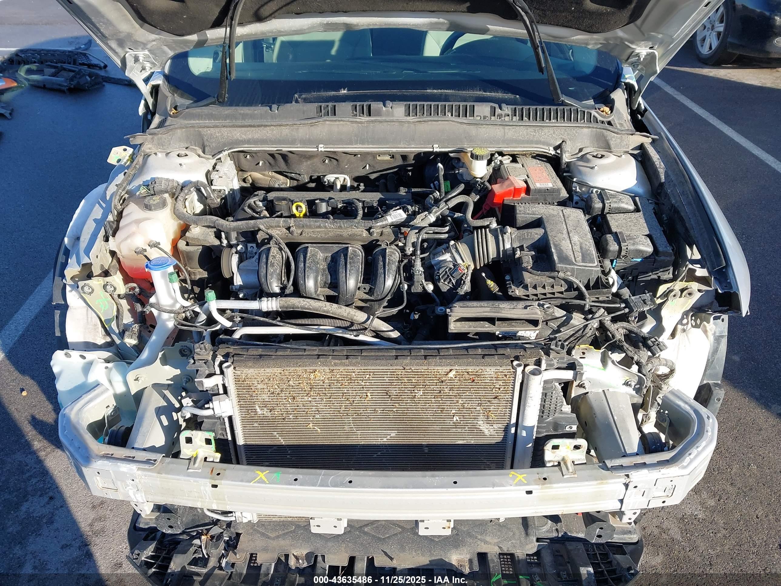 FORD FUSION image 10
