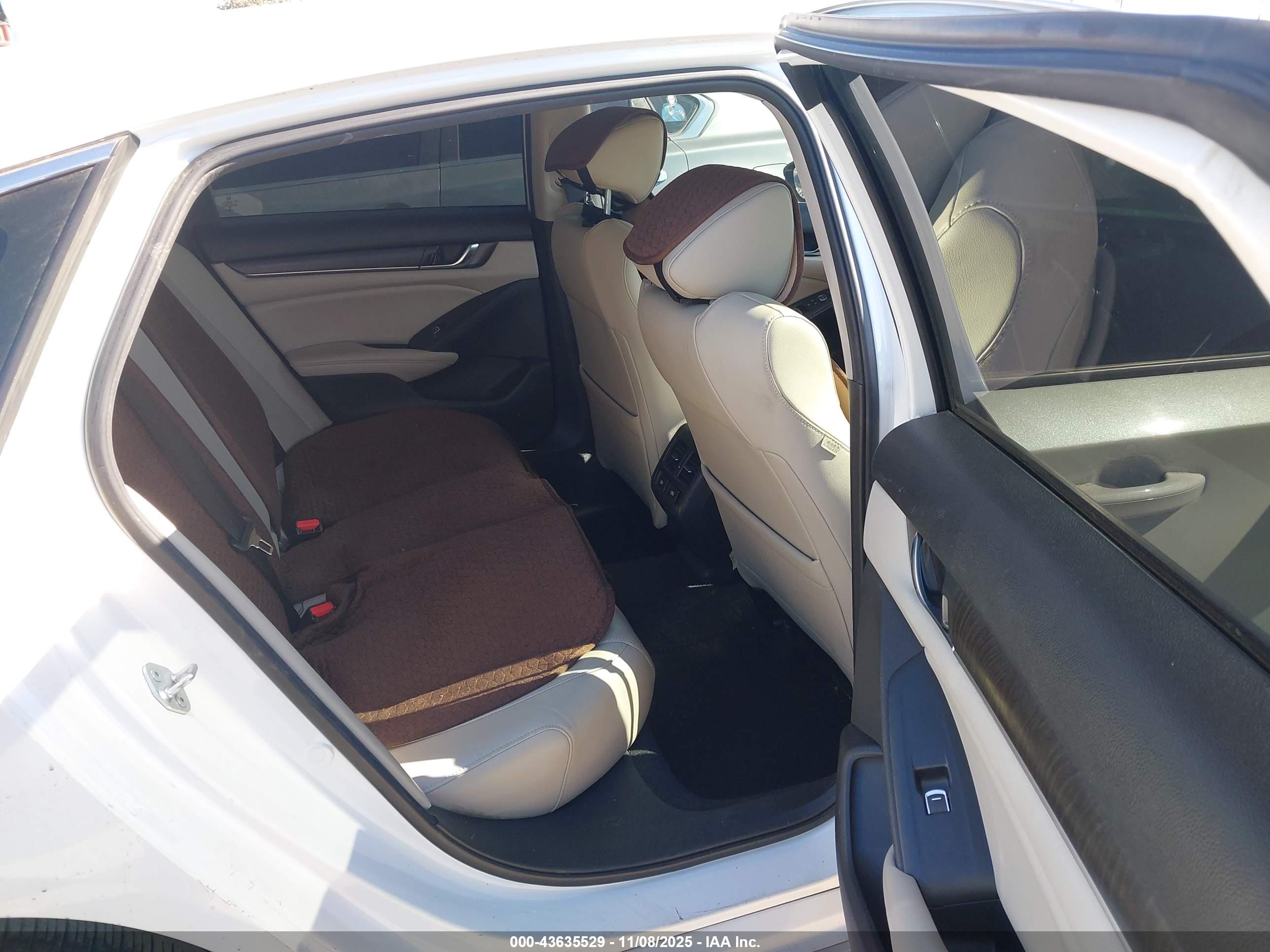 HONDA ACCORD image 8