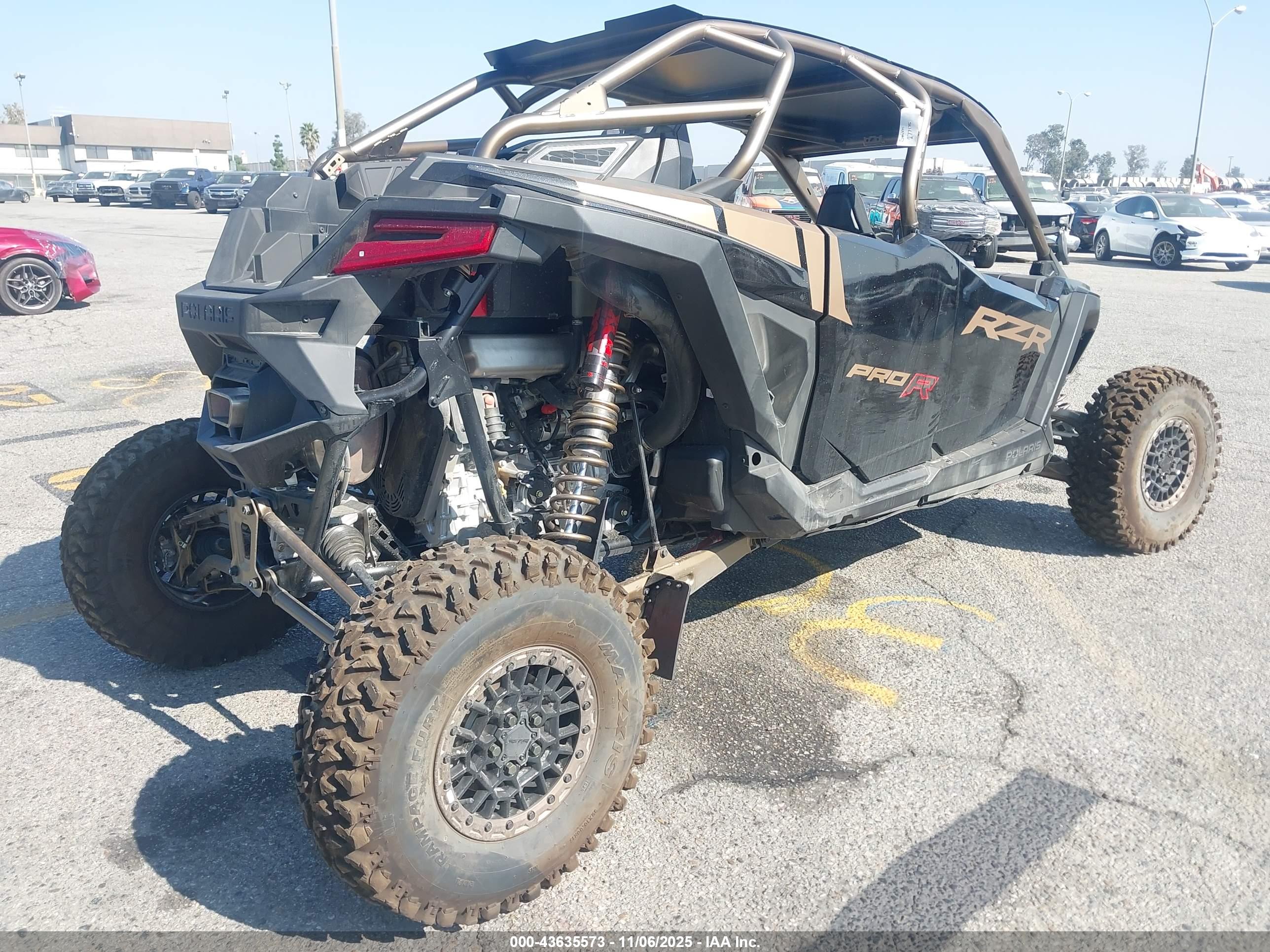 POLARIS RZR image 4