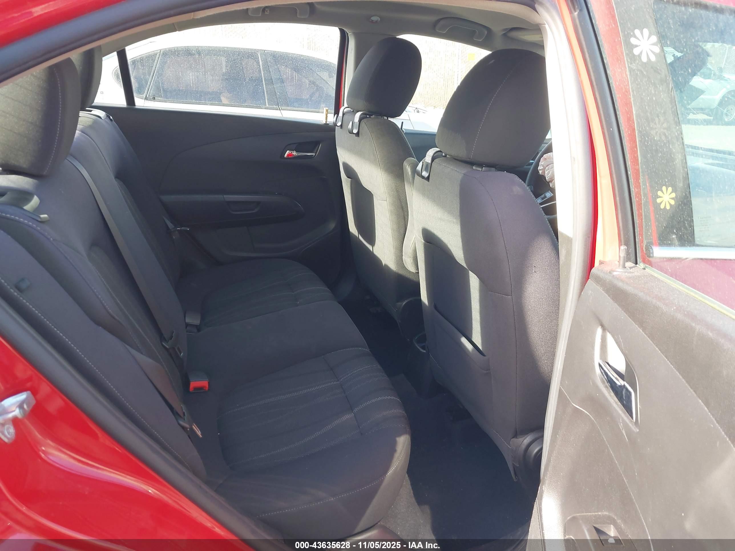 CHEVROLET SONIC image 8