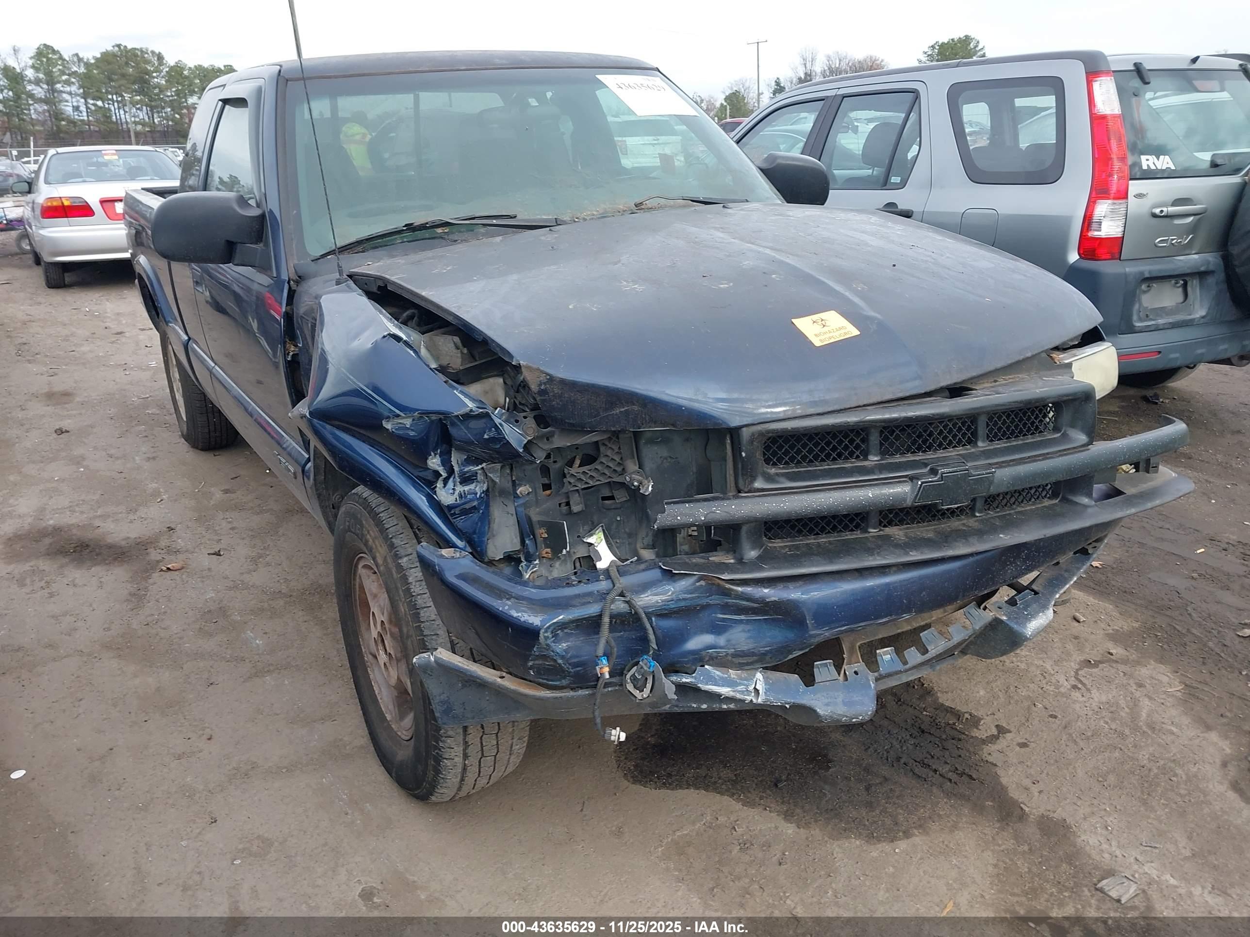 CHEVROLET S-10 image 6