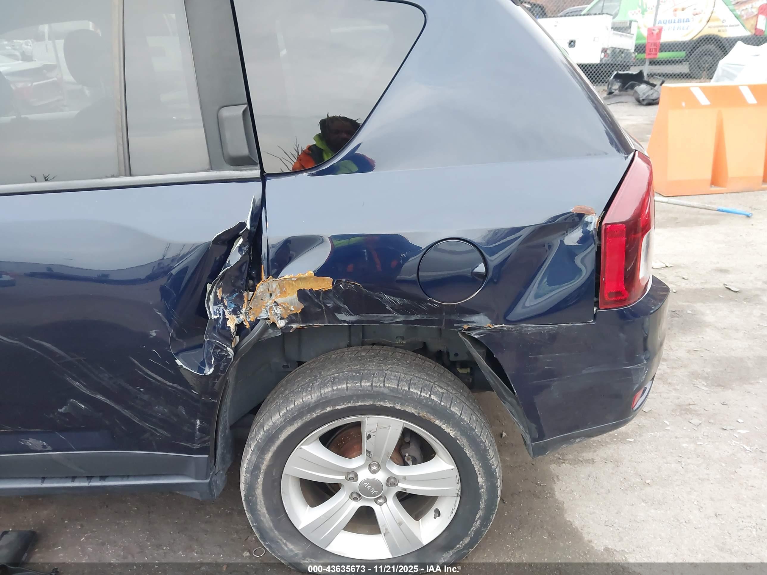 JEEP COMPASS image 6