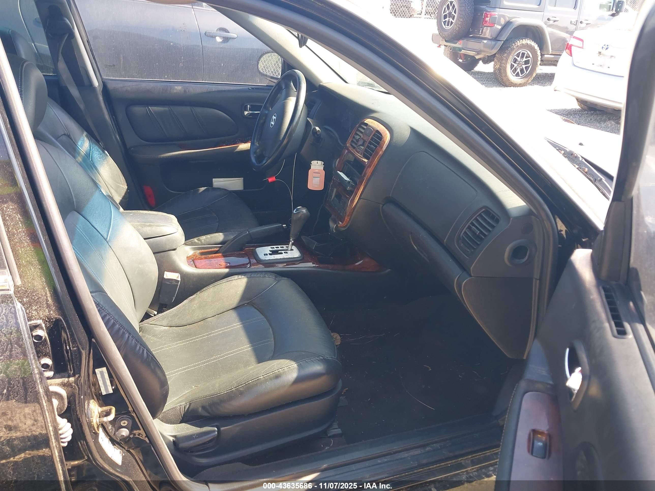 HYUNDAI SONATA image 5