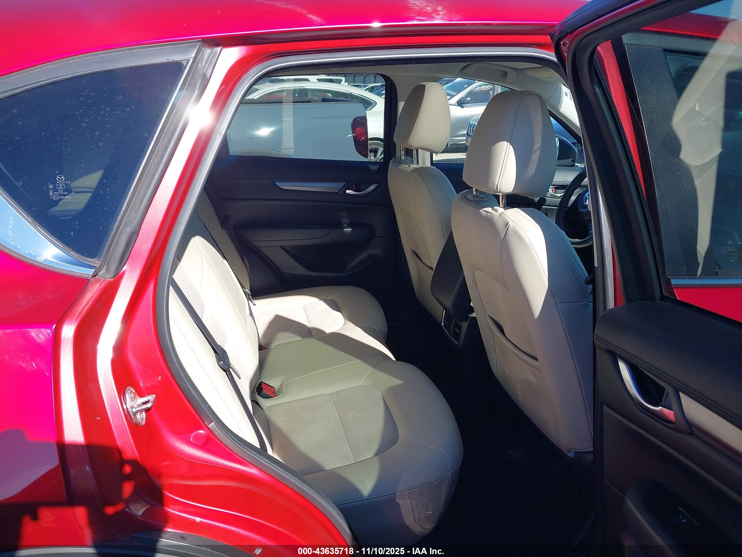 MAZDA CX-5 image 8