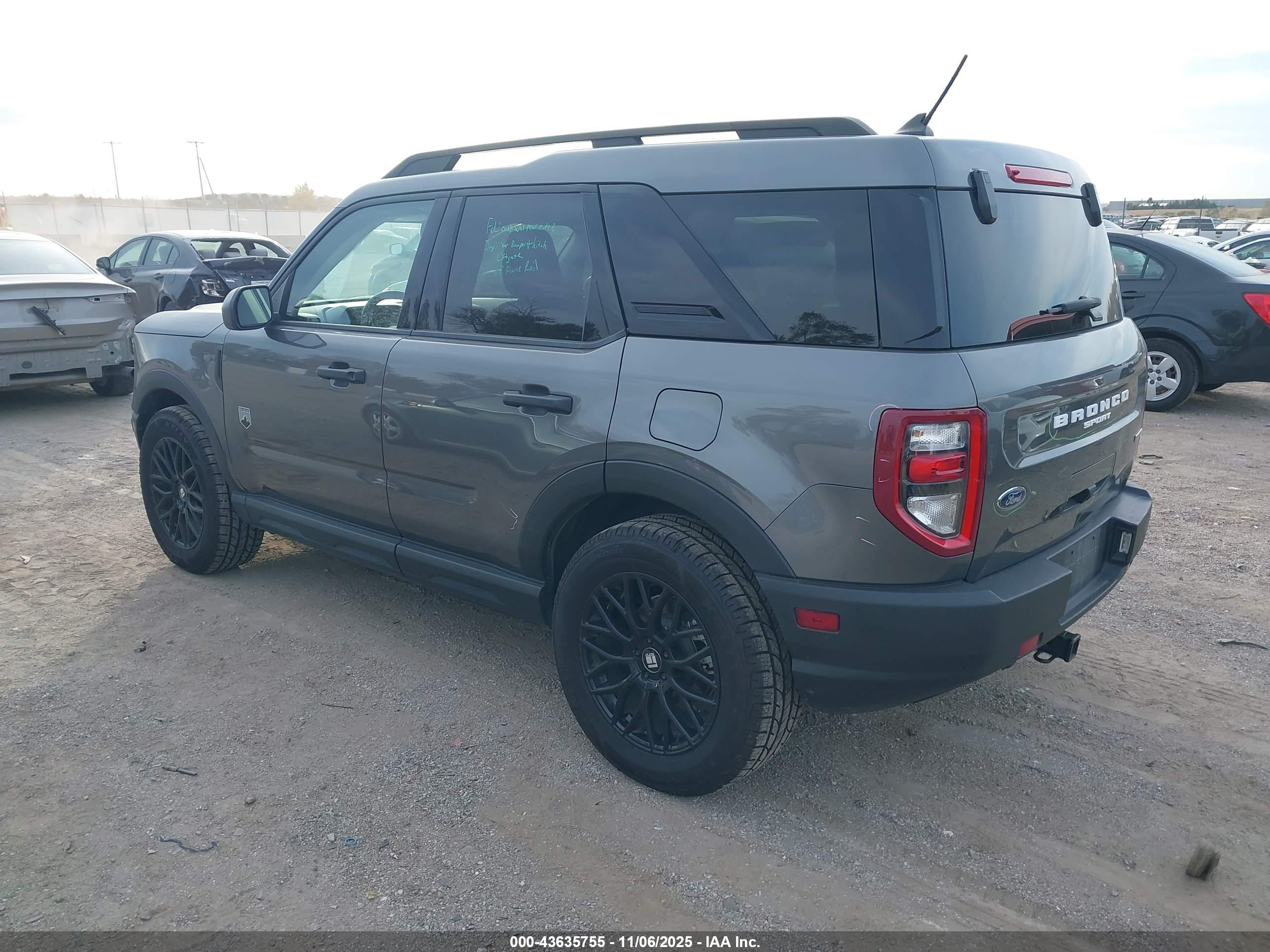 FORD BRONCO image 3