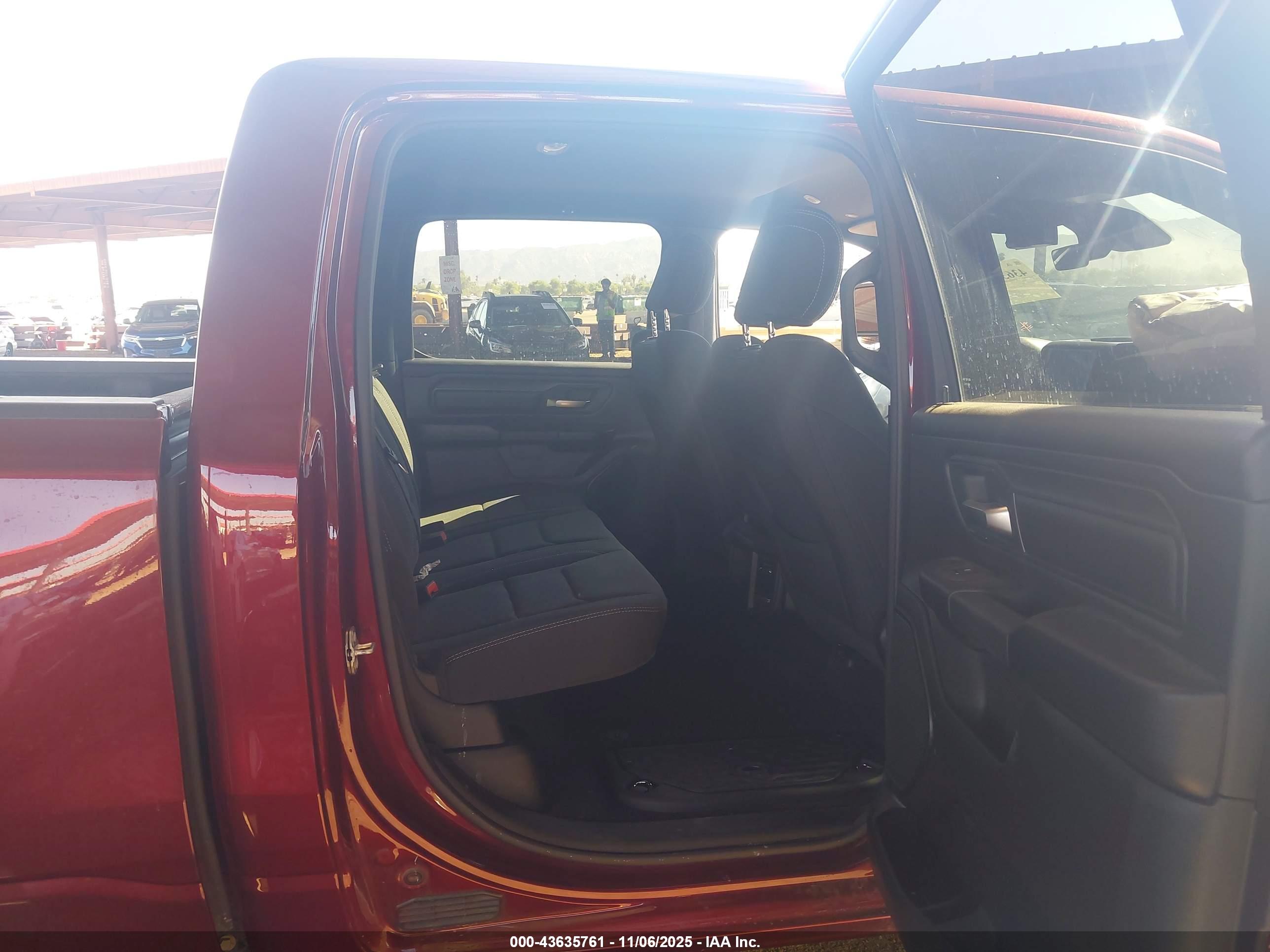 RAM 1500 image 8