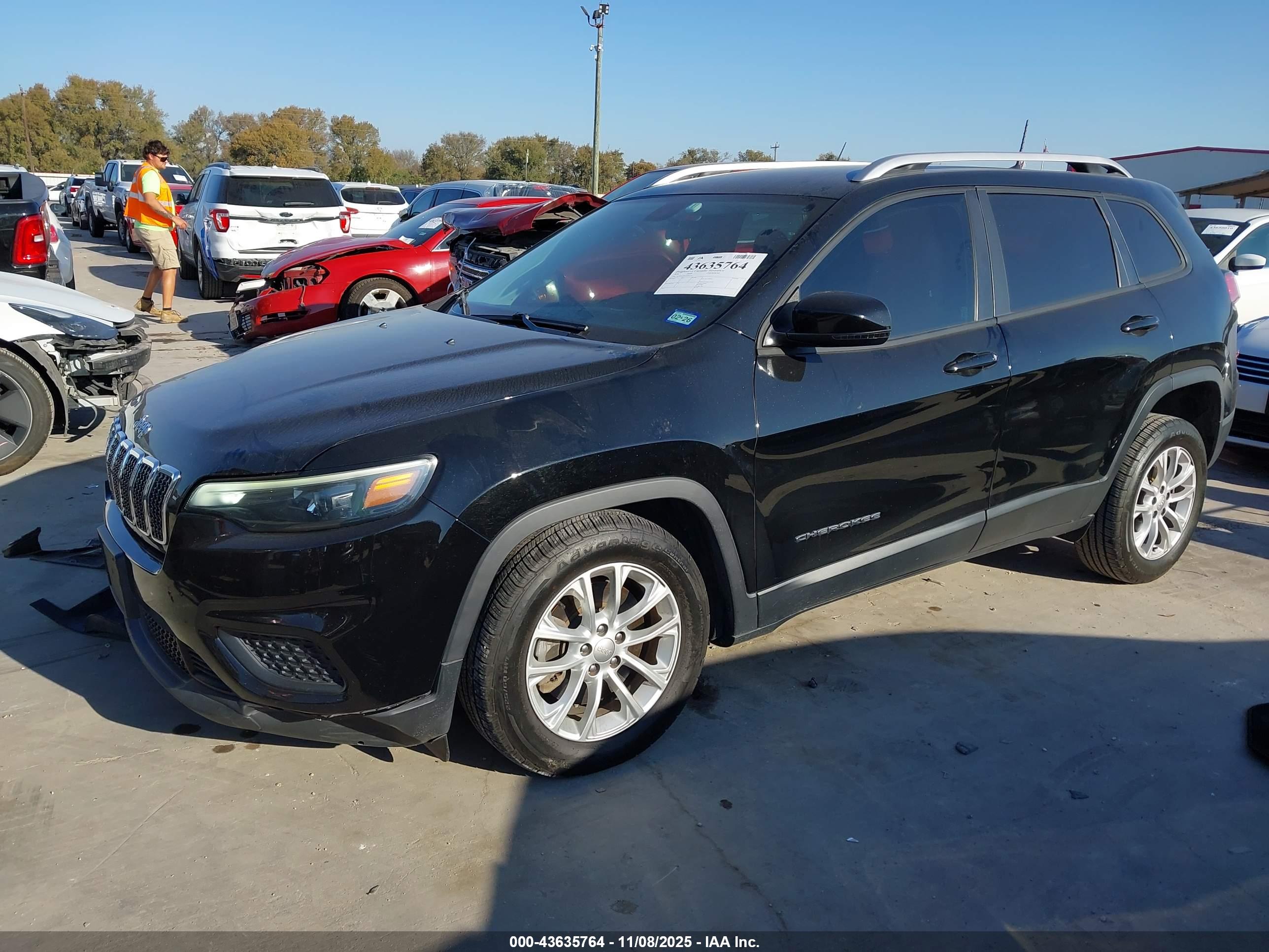 JEEP CHEROKEE image 2