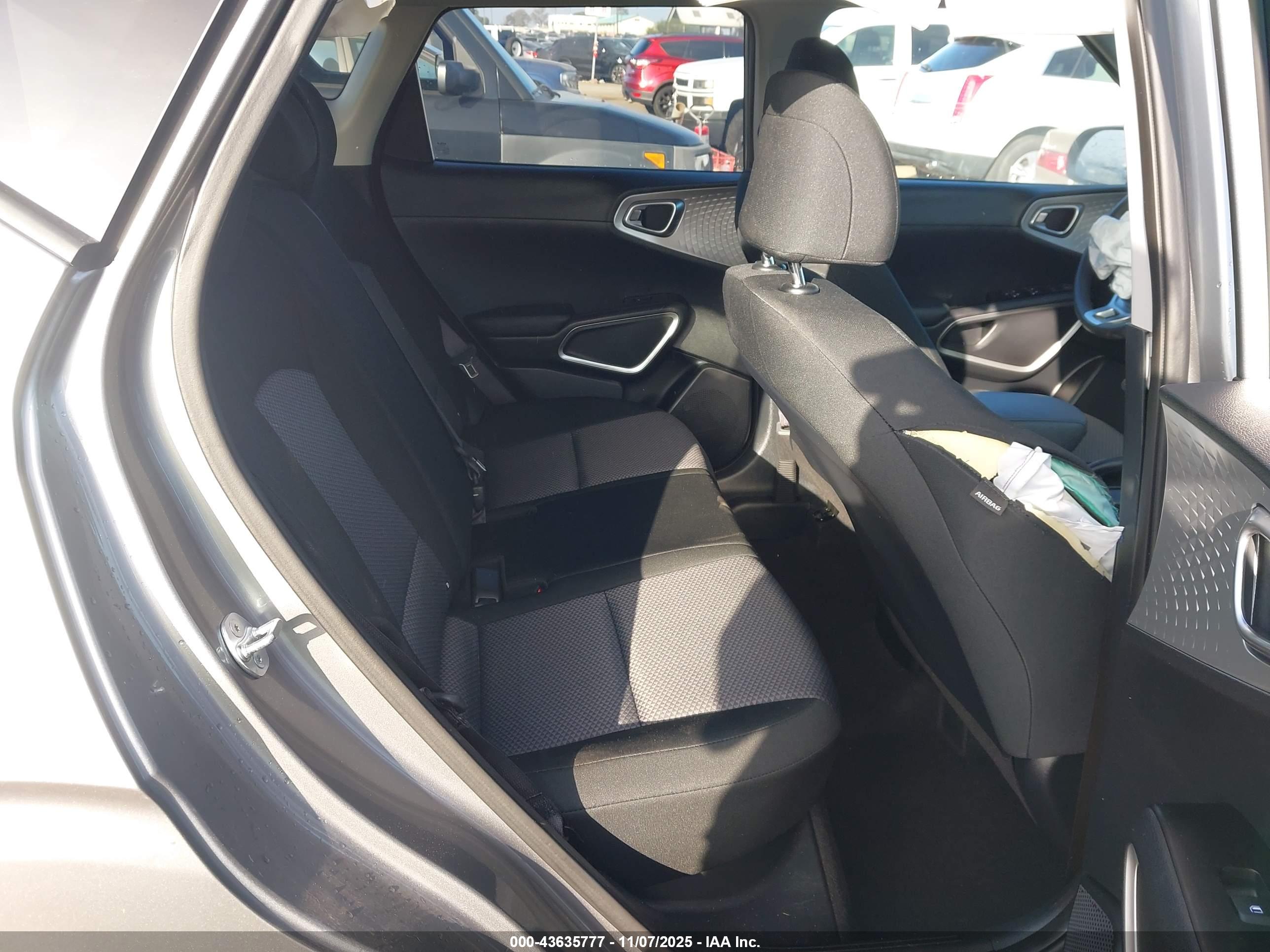 KIA SOUL image 8