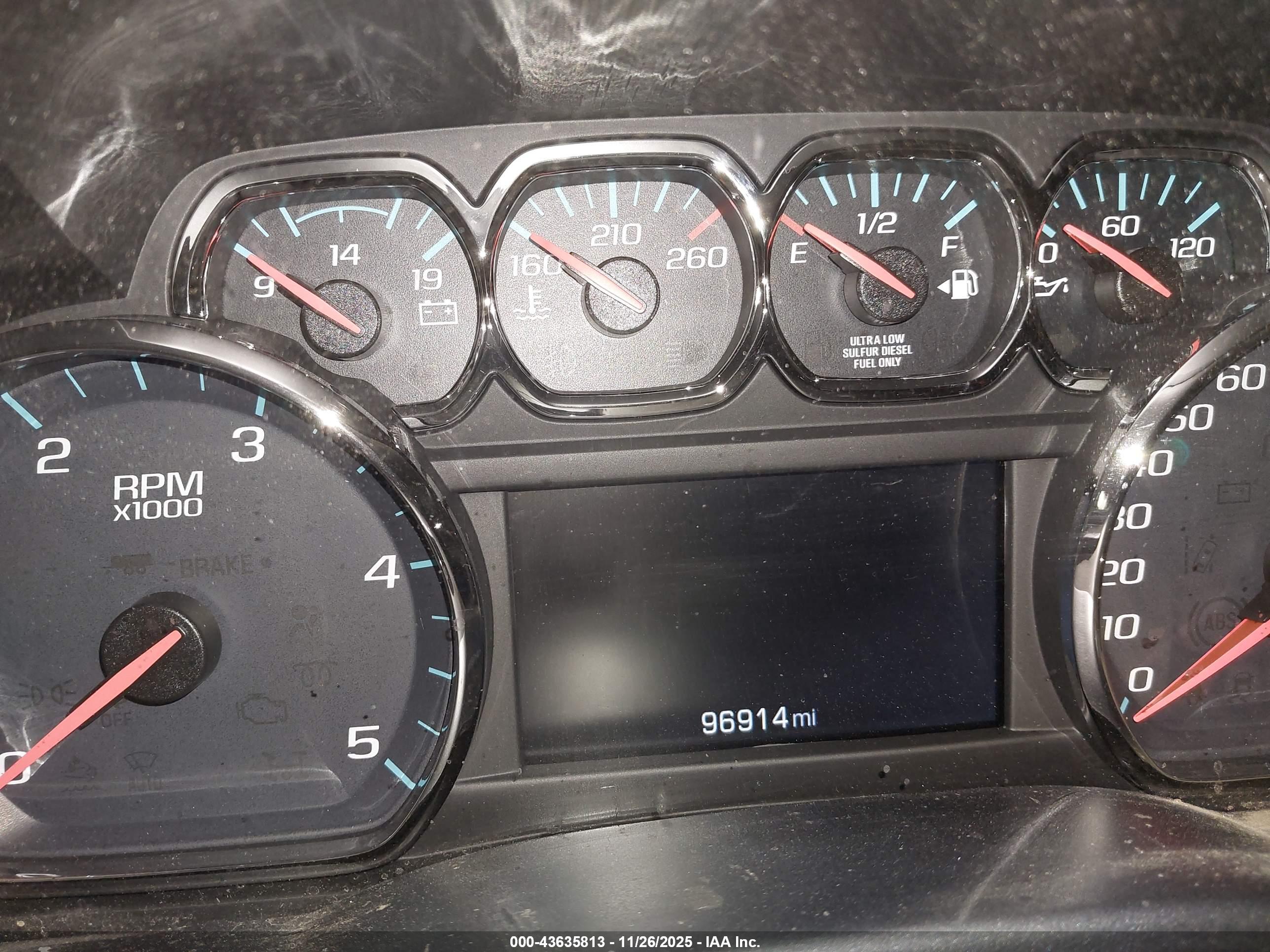 CHEVROLET SILVERADO image 6
