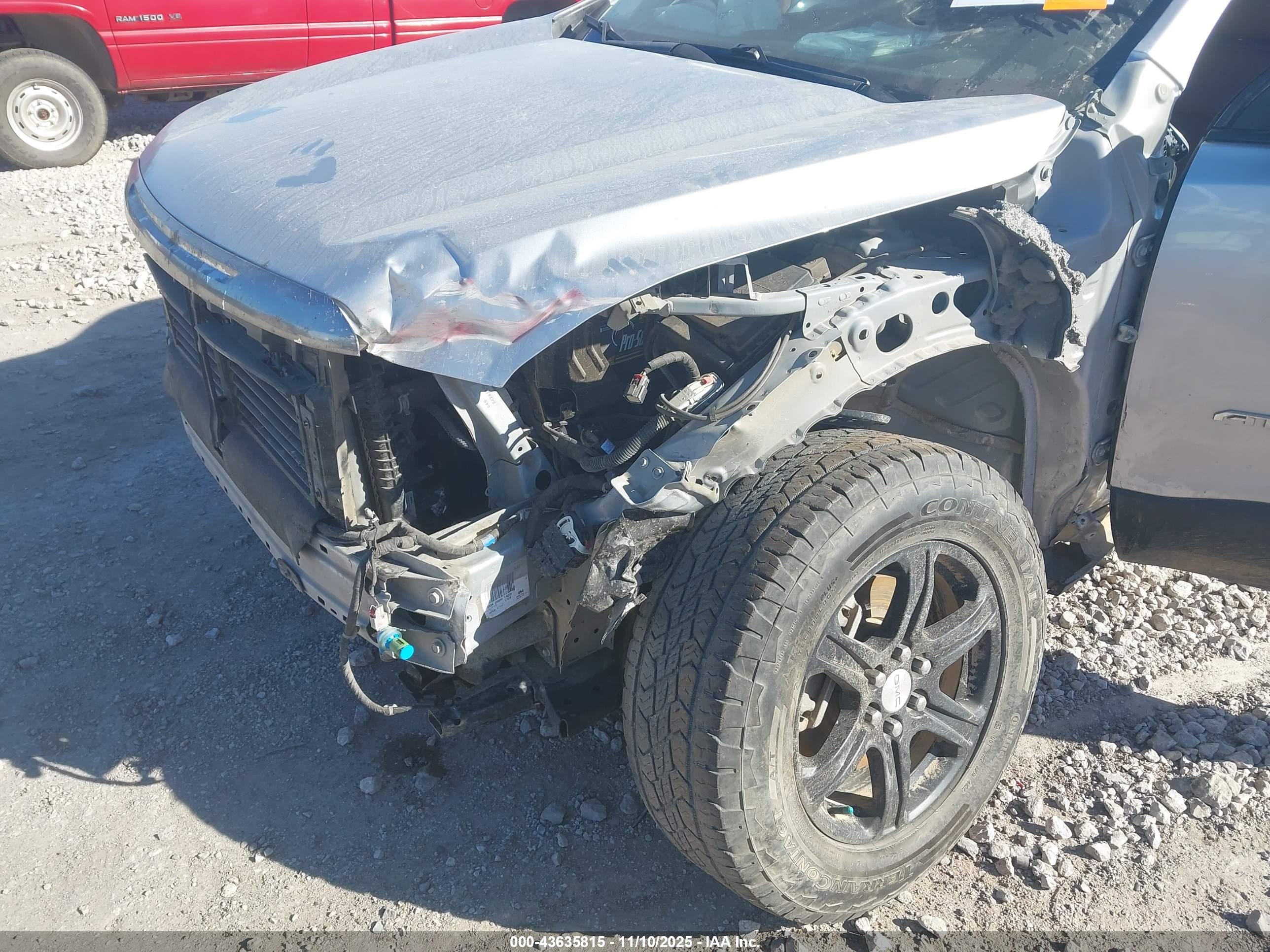 GMC ACADIA image 6