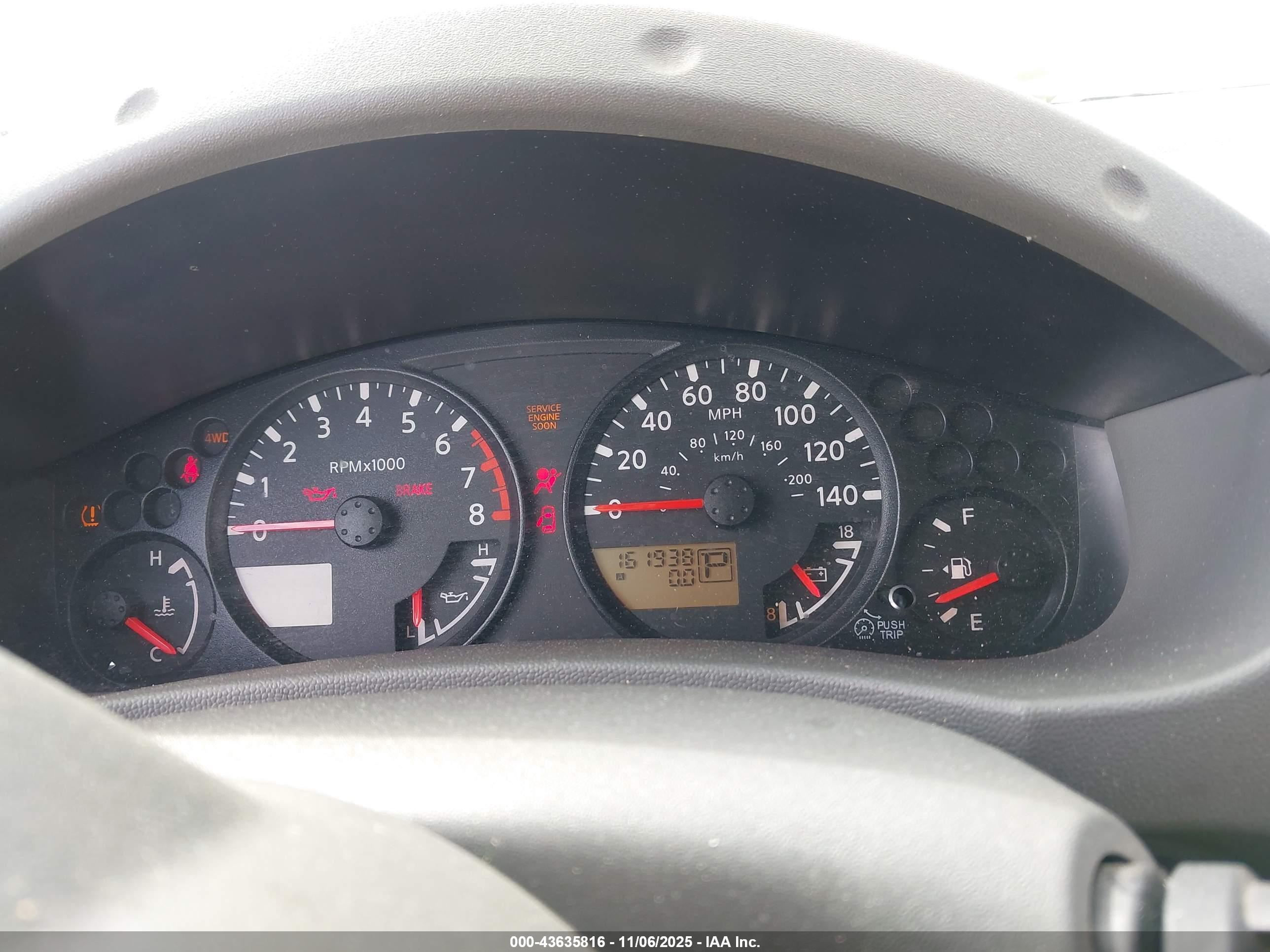 NISSAN FRONTIER image 7