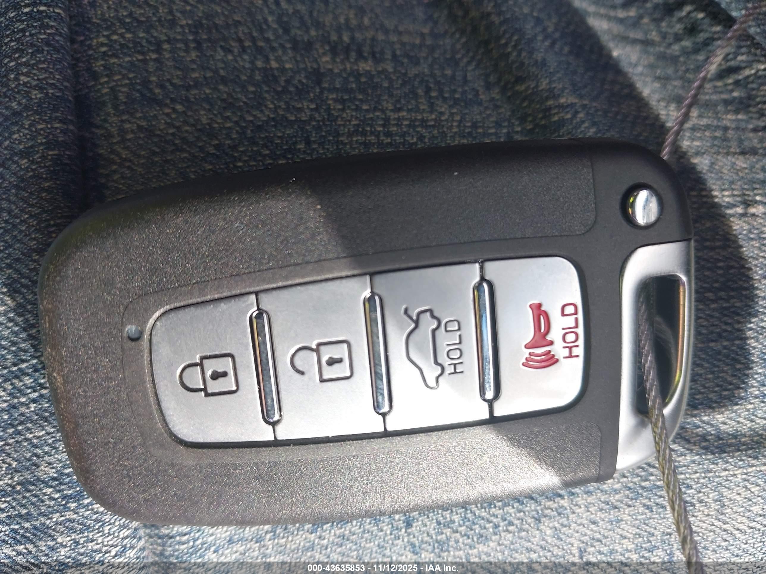 HYUNDAI SONATA image 11
