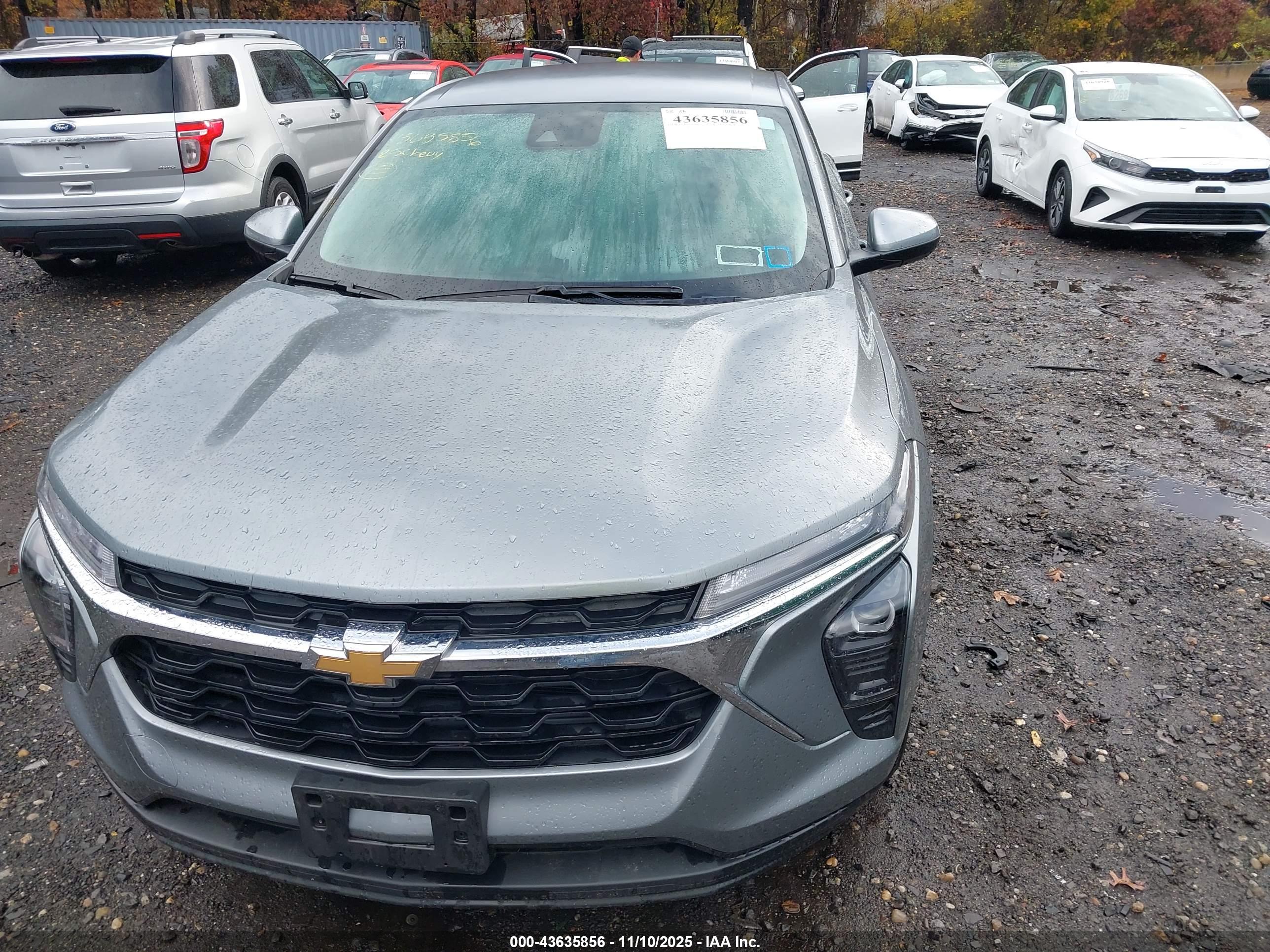 CHEVROLET TRAX image 6