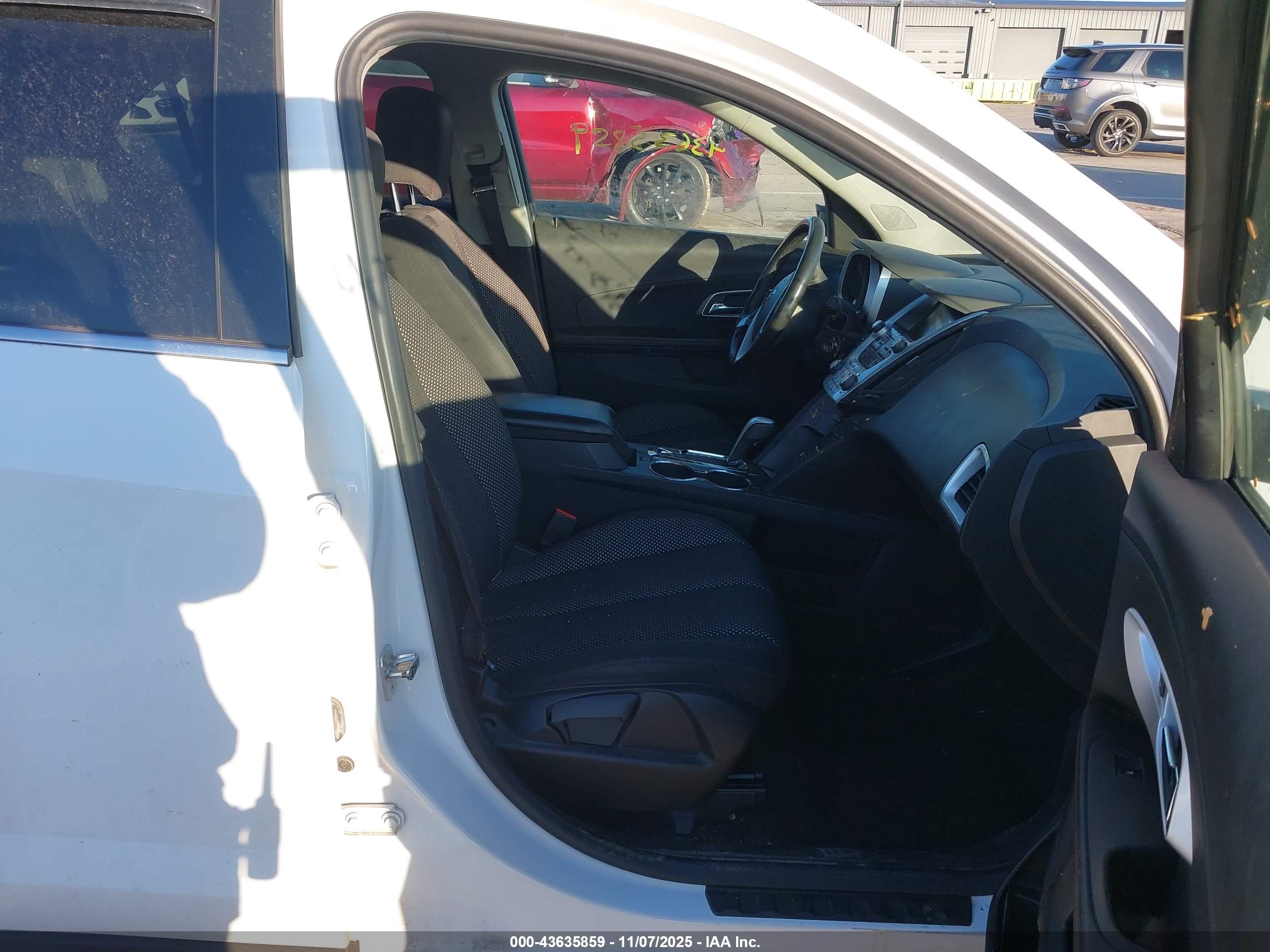 CHEVROLET EQUINOX image 5