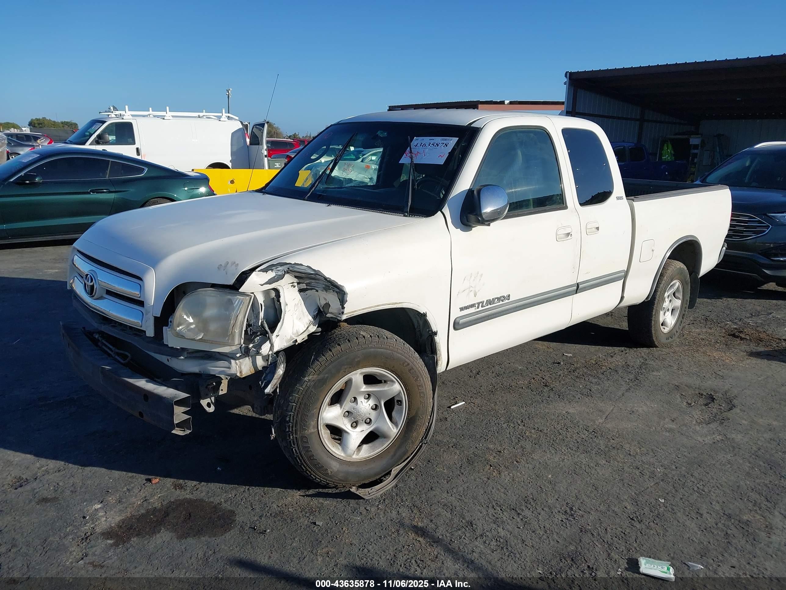 TOYOTA TUNDRA image 2