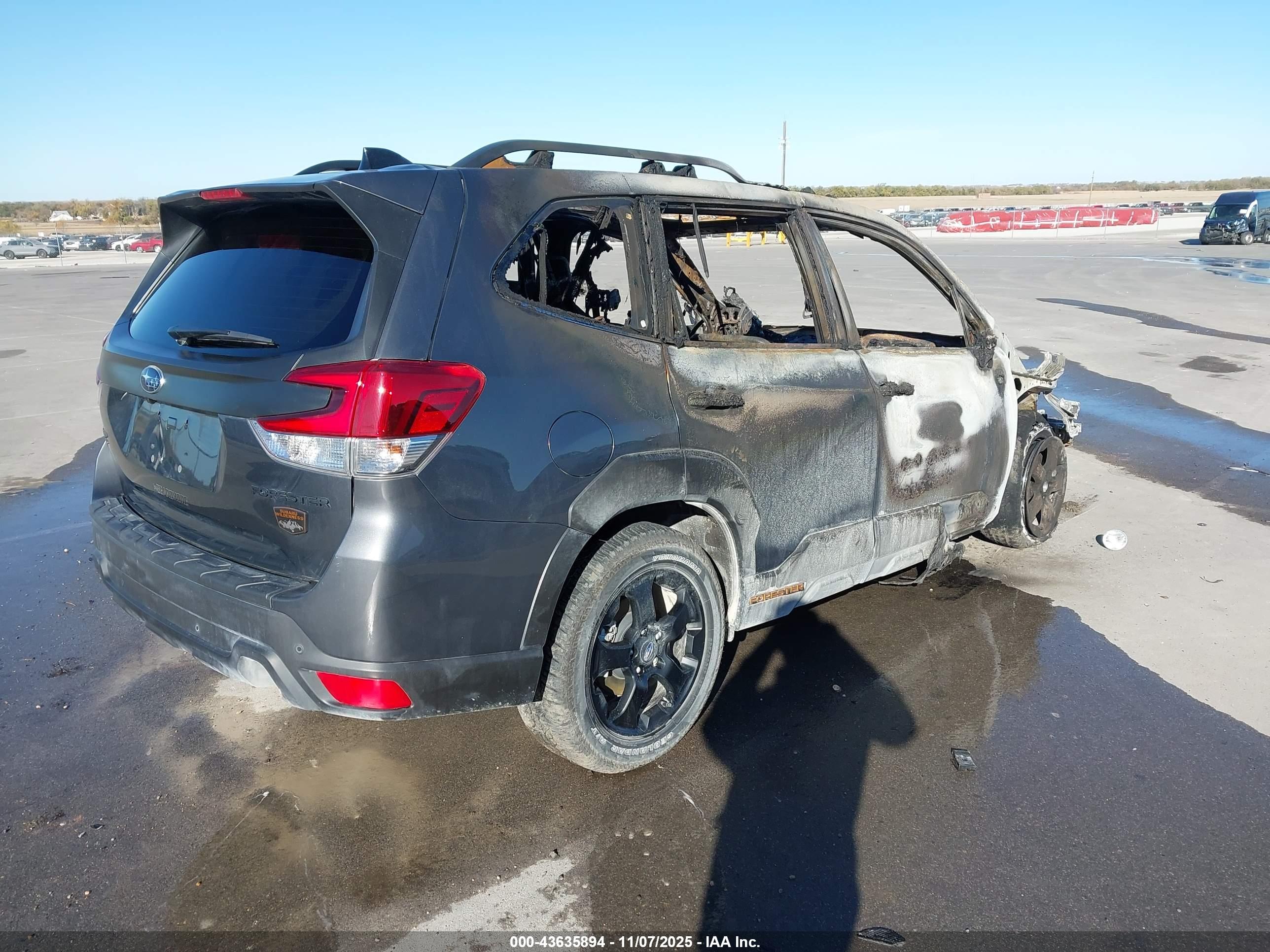 SUBARU FORESTER image 4