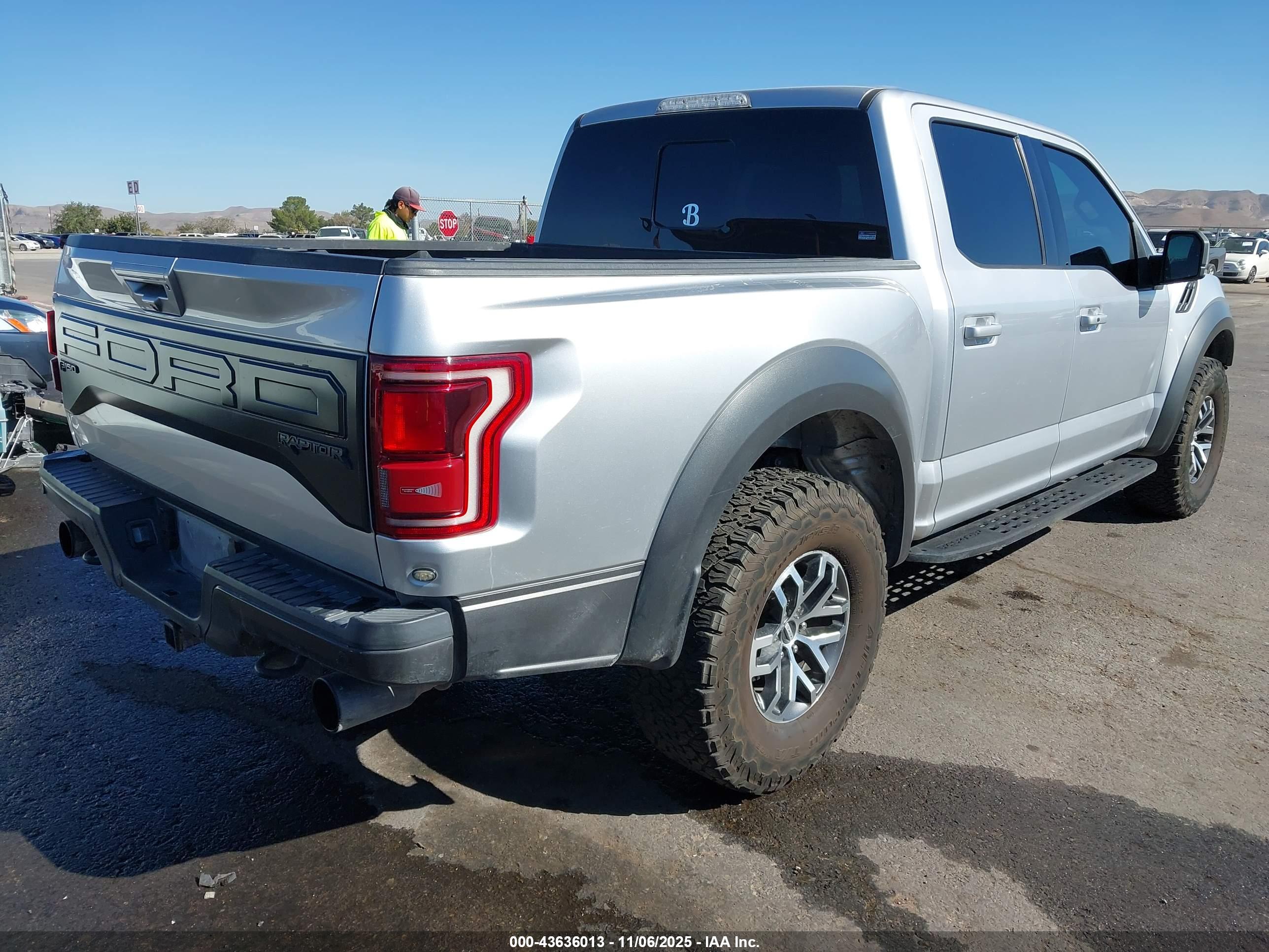 FORD F-150 image 4