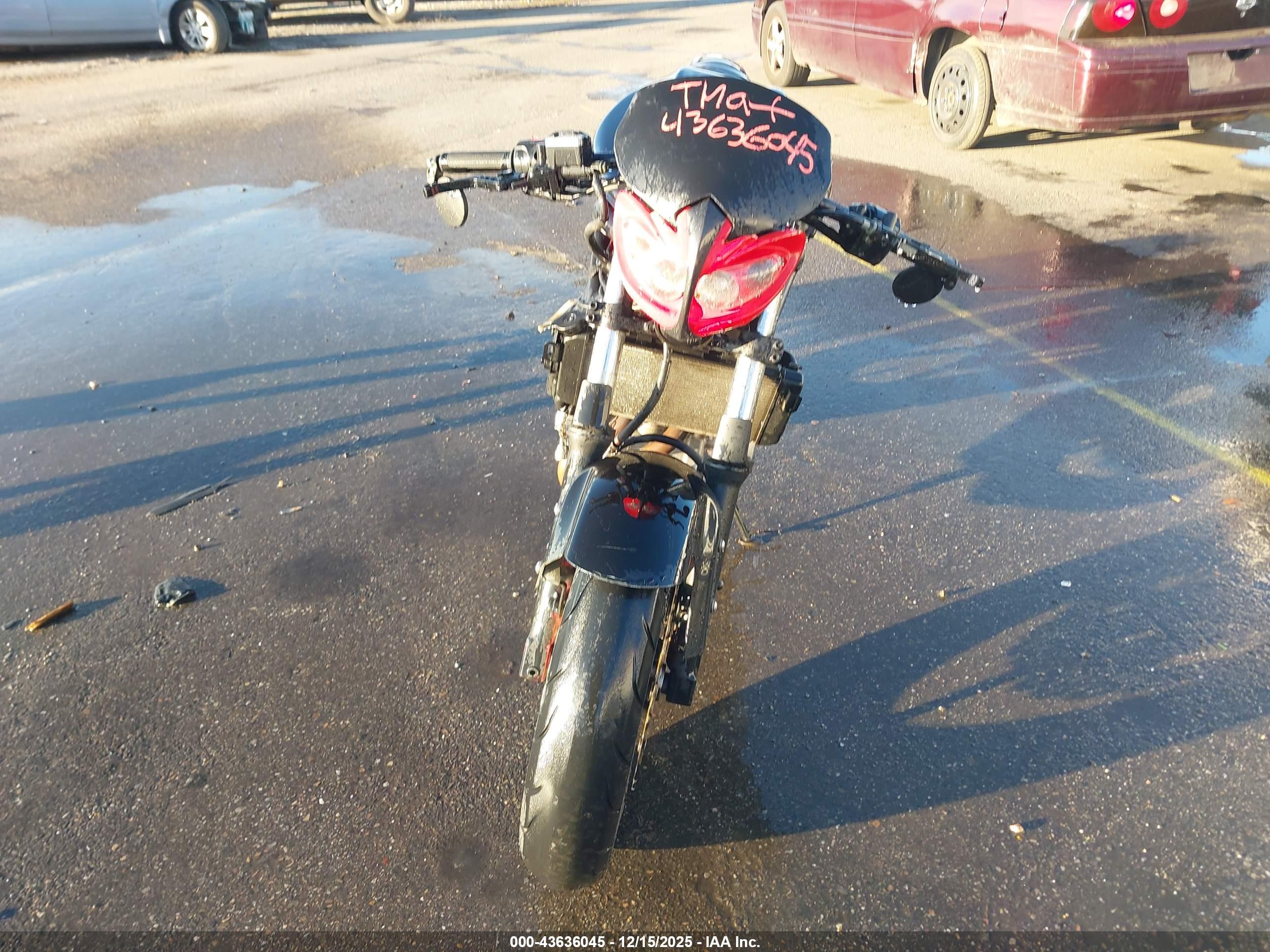 KAWASAKI EX650 image 5
