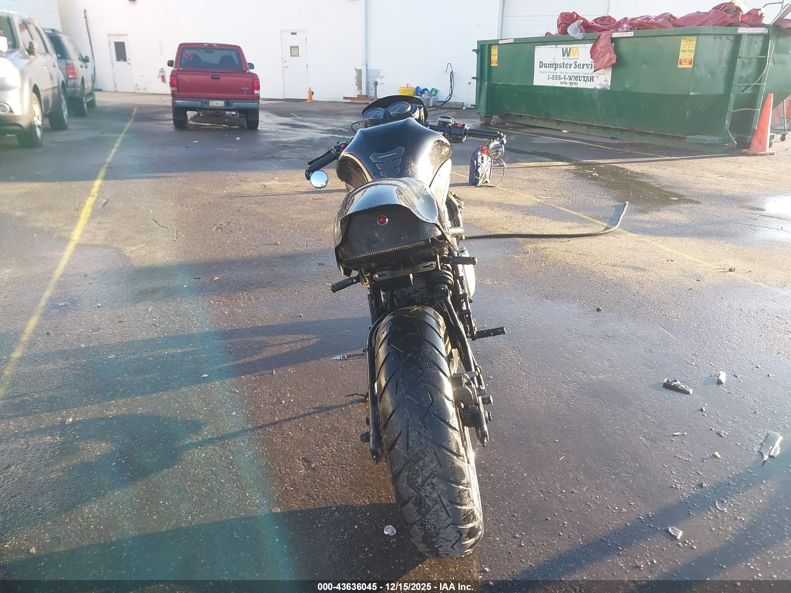 KAWASAKI EX650 image 6