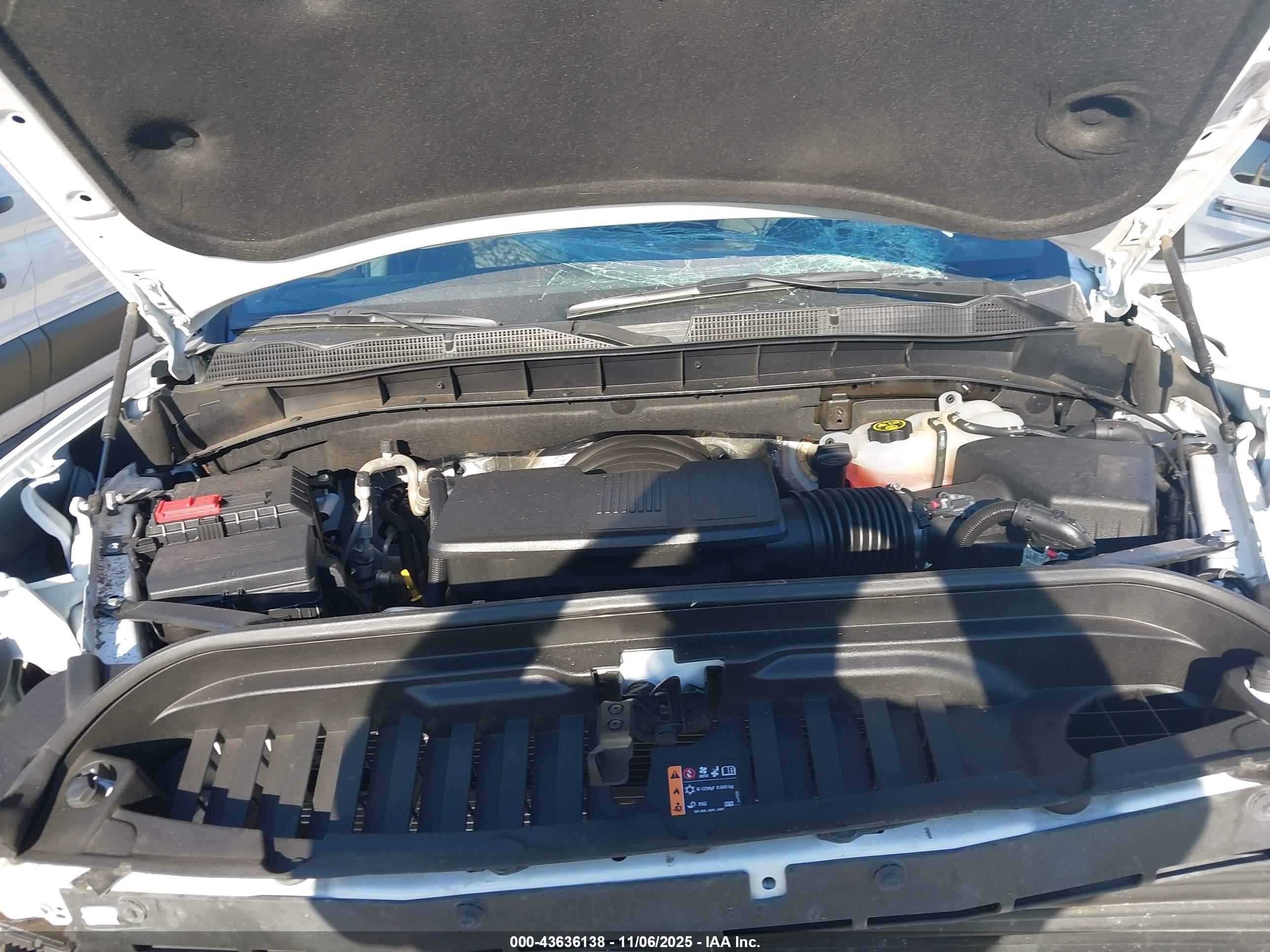 GMC SIERRA image 10