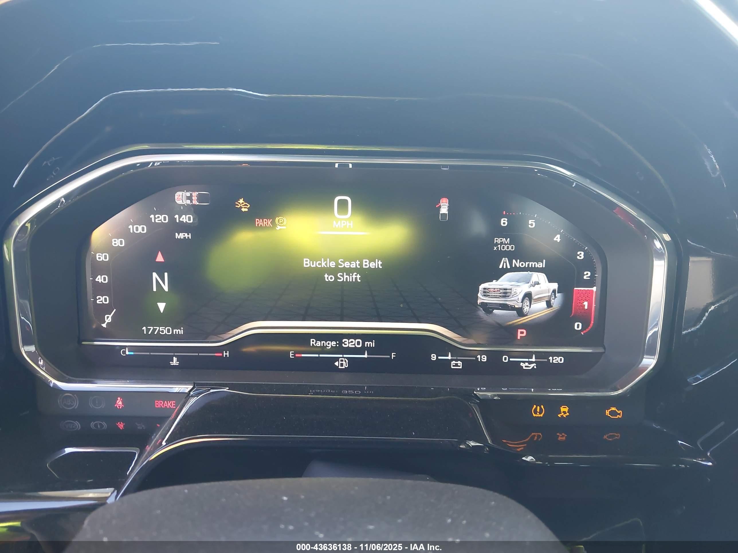 GMC SIERRA image 7