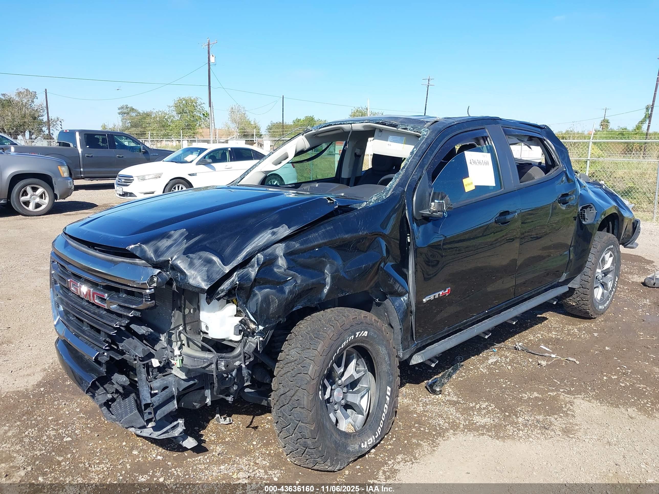 GMC CANYON image 6
