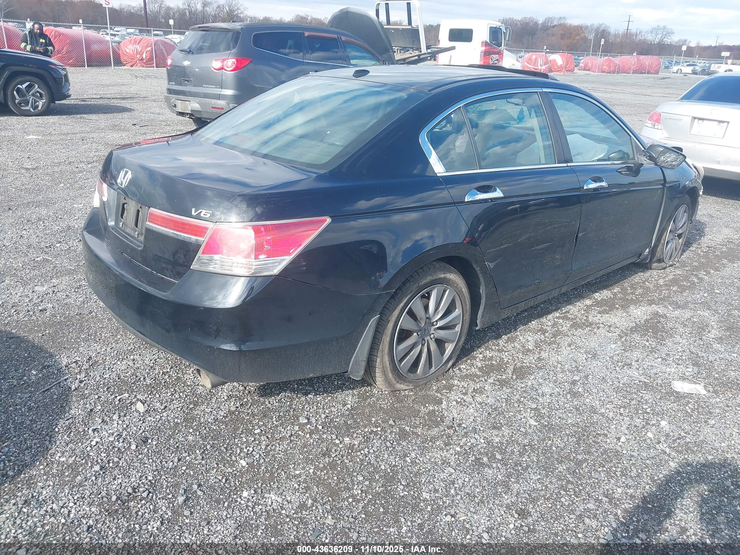 HONDA ACCORD image 4