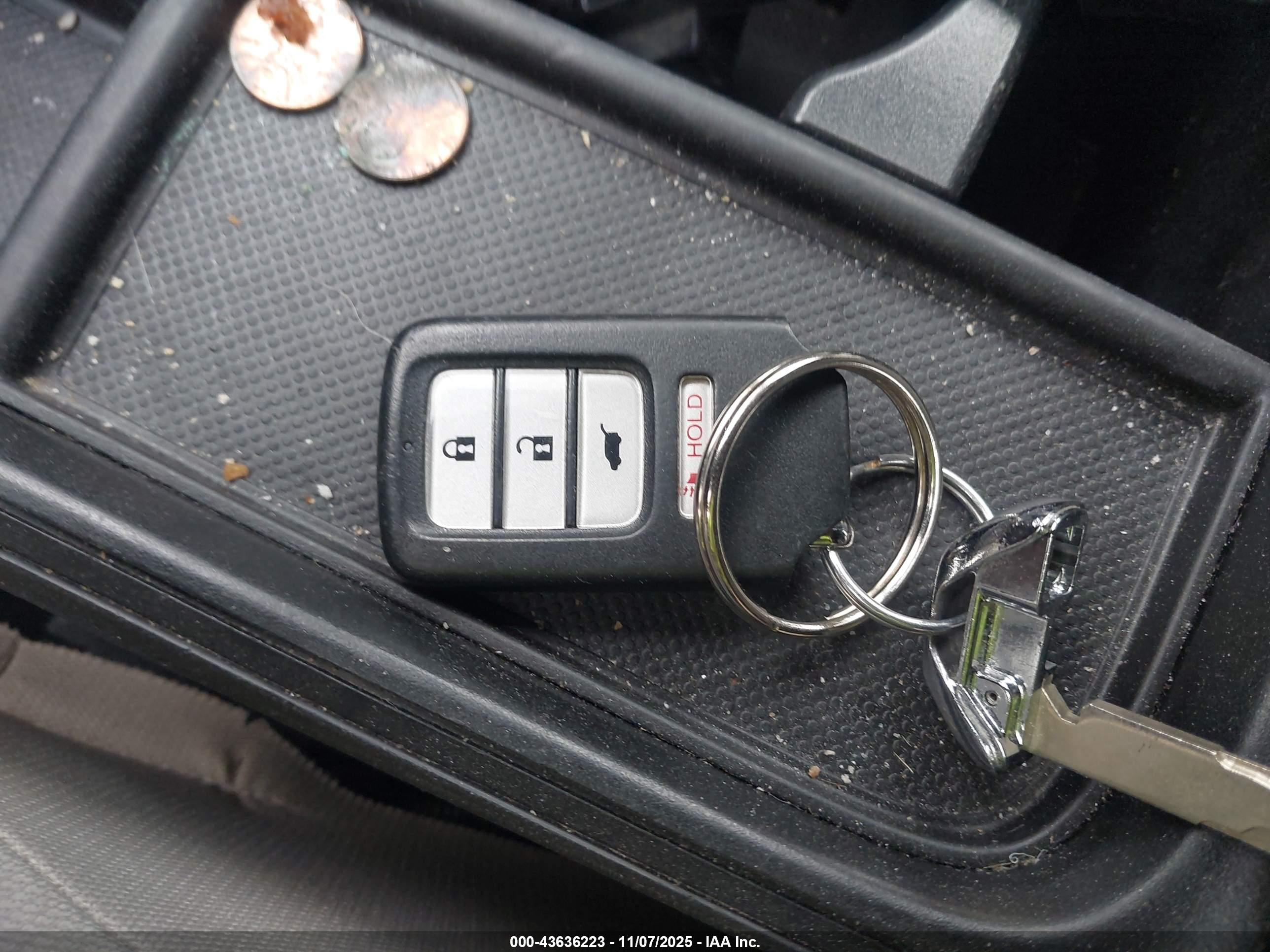 HONDA CR-V image 11