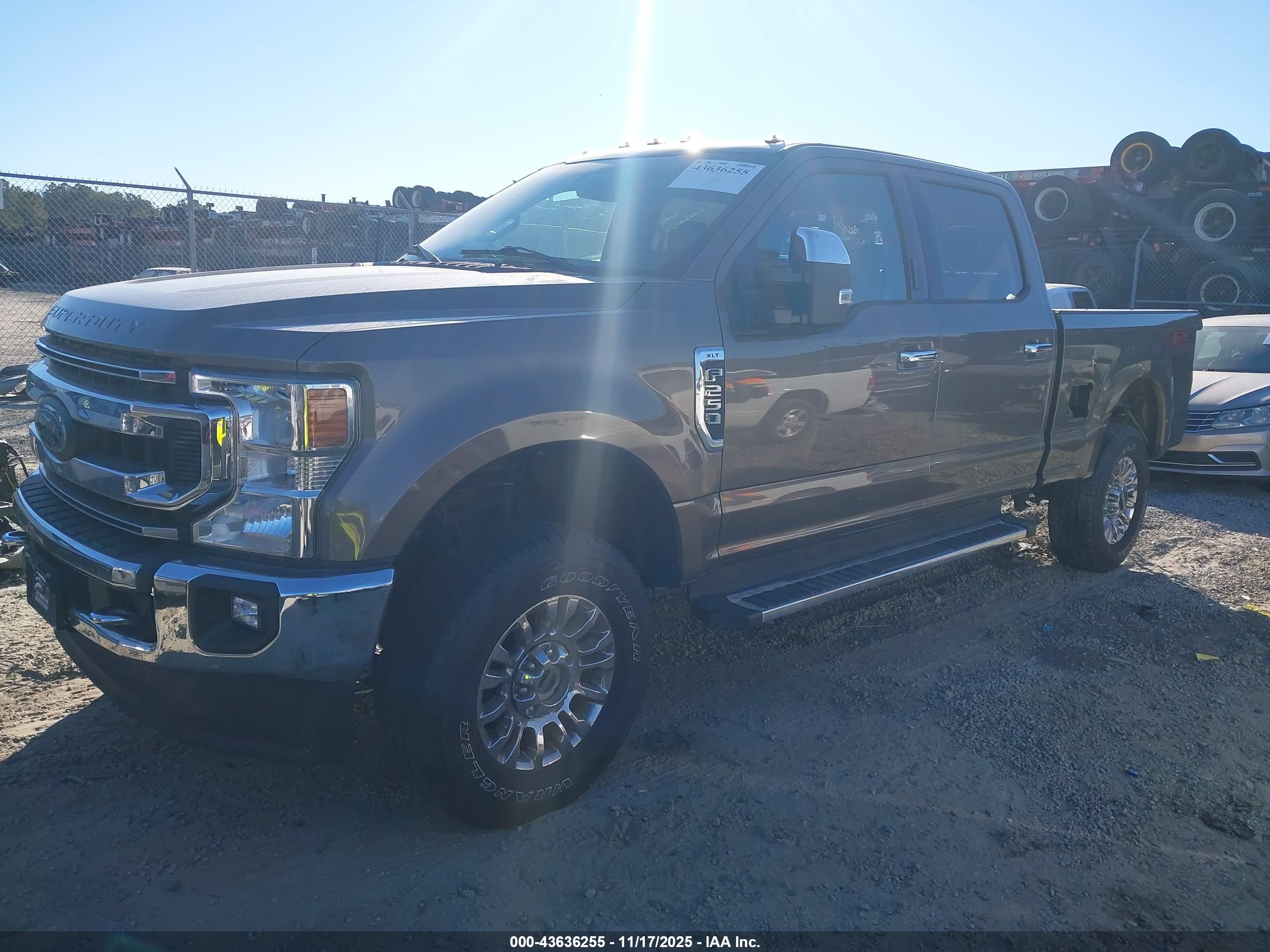 FORD F-250 image 2