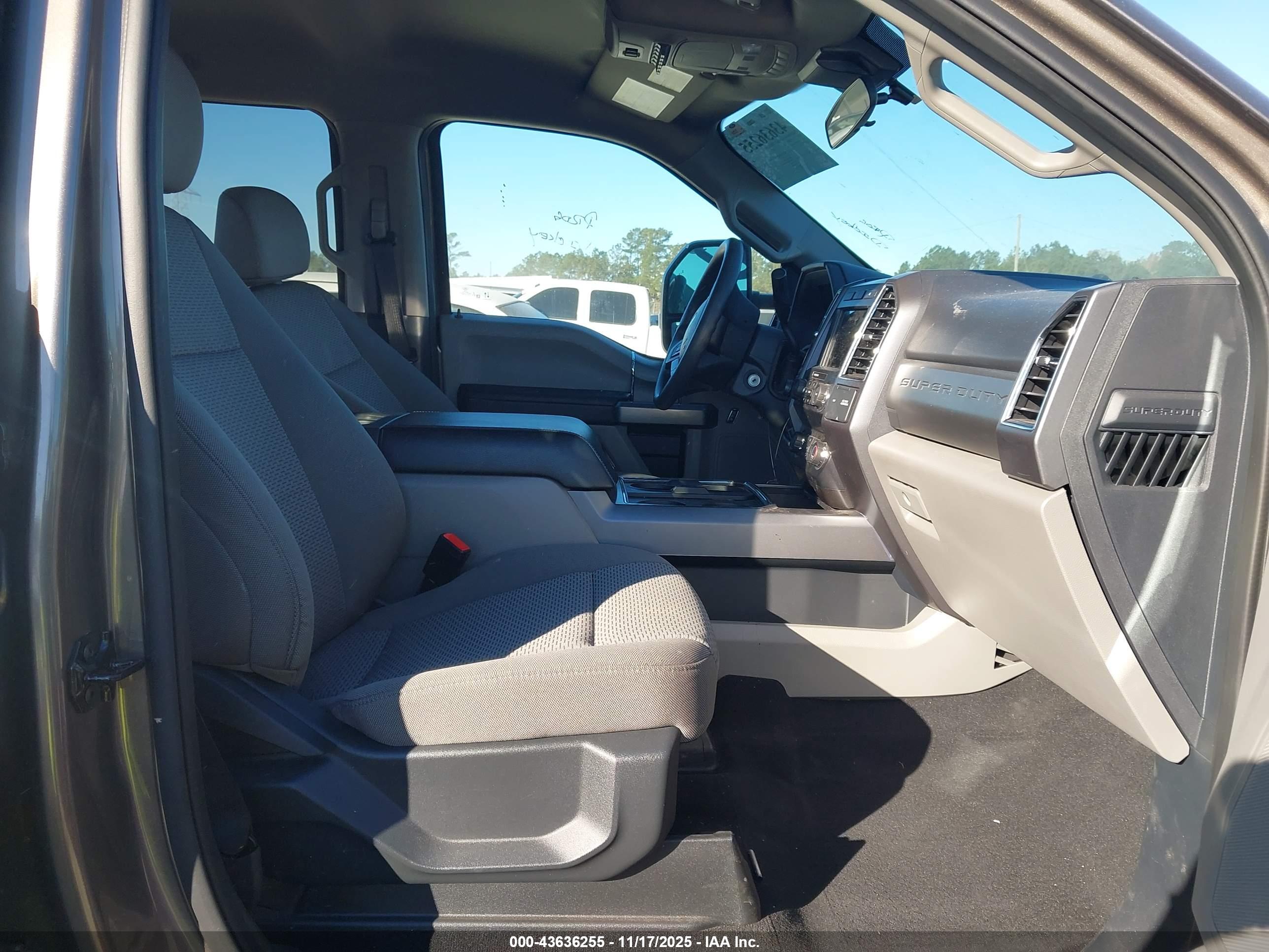 FORD F-250 image 5