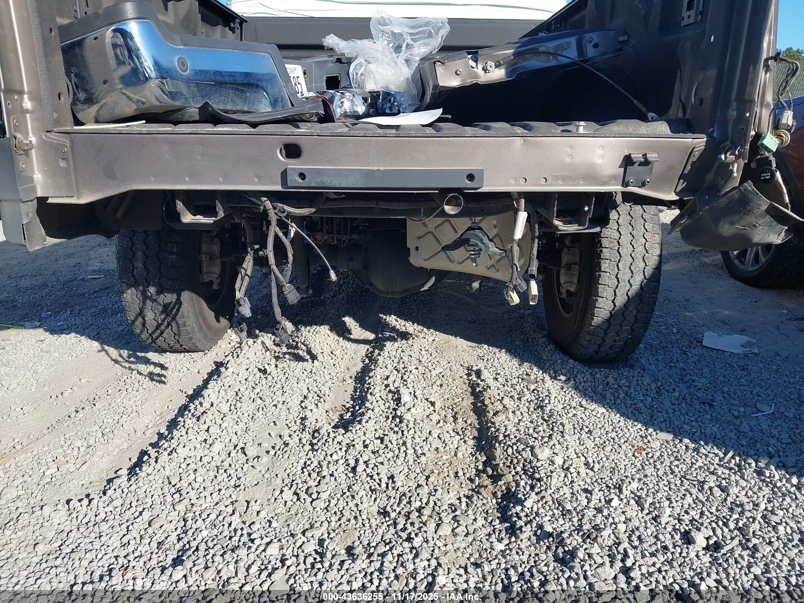FORD F-250 image 6