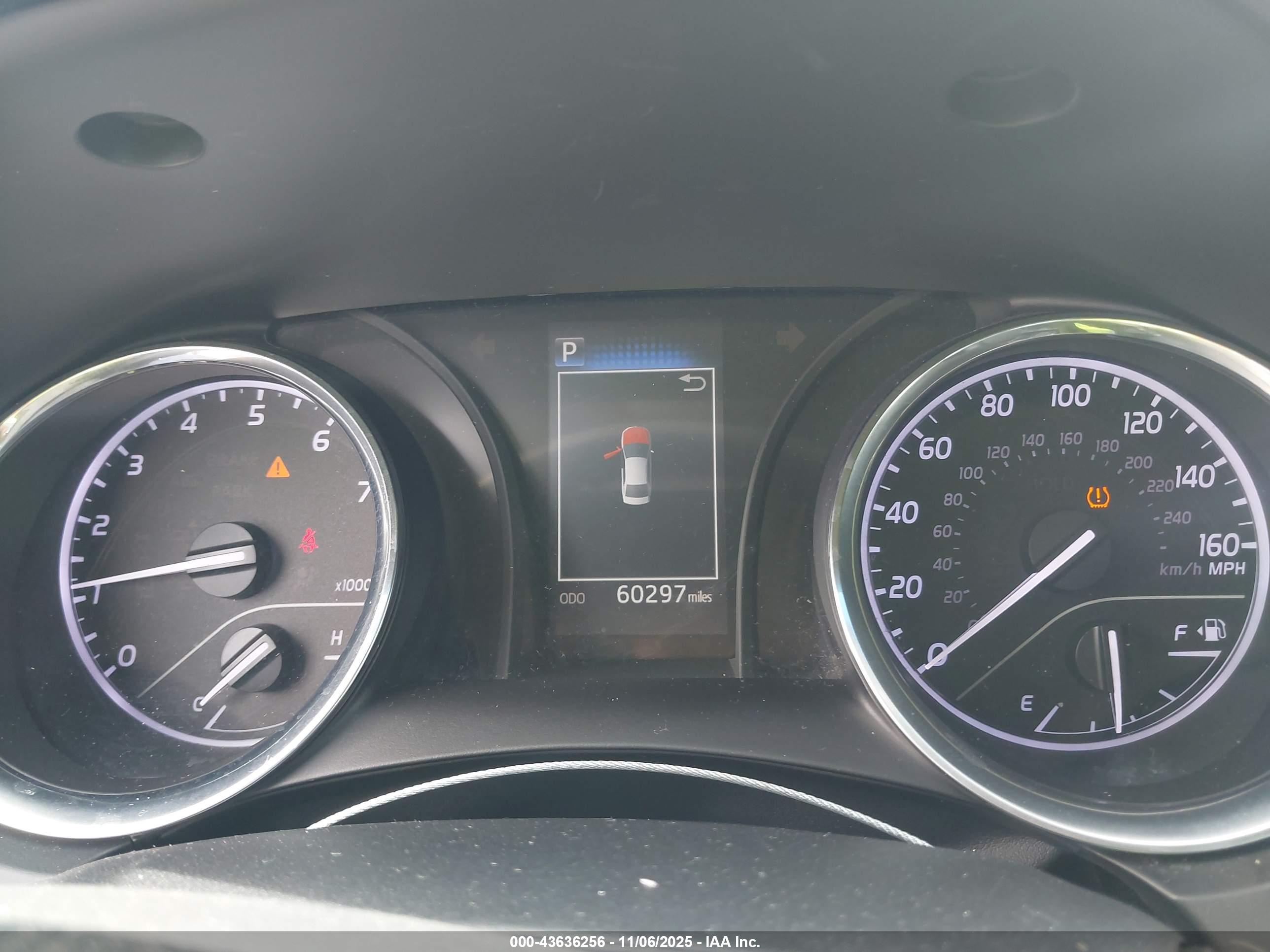 TOYOTA CAMRY image 7
