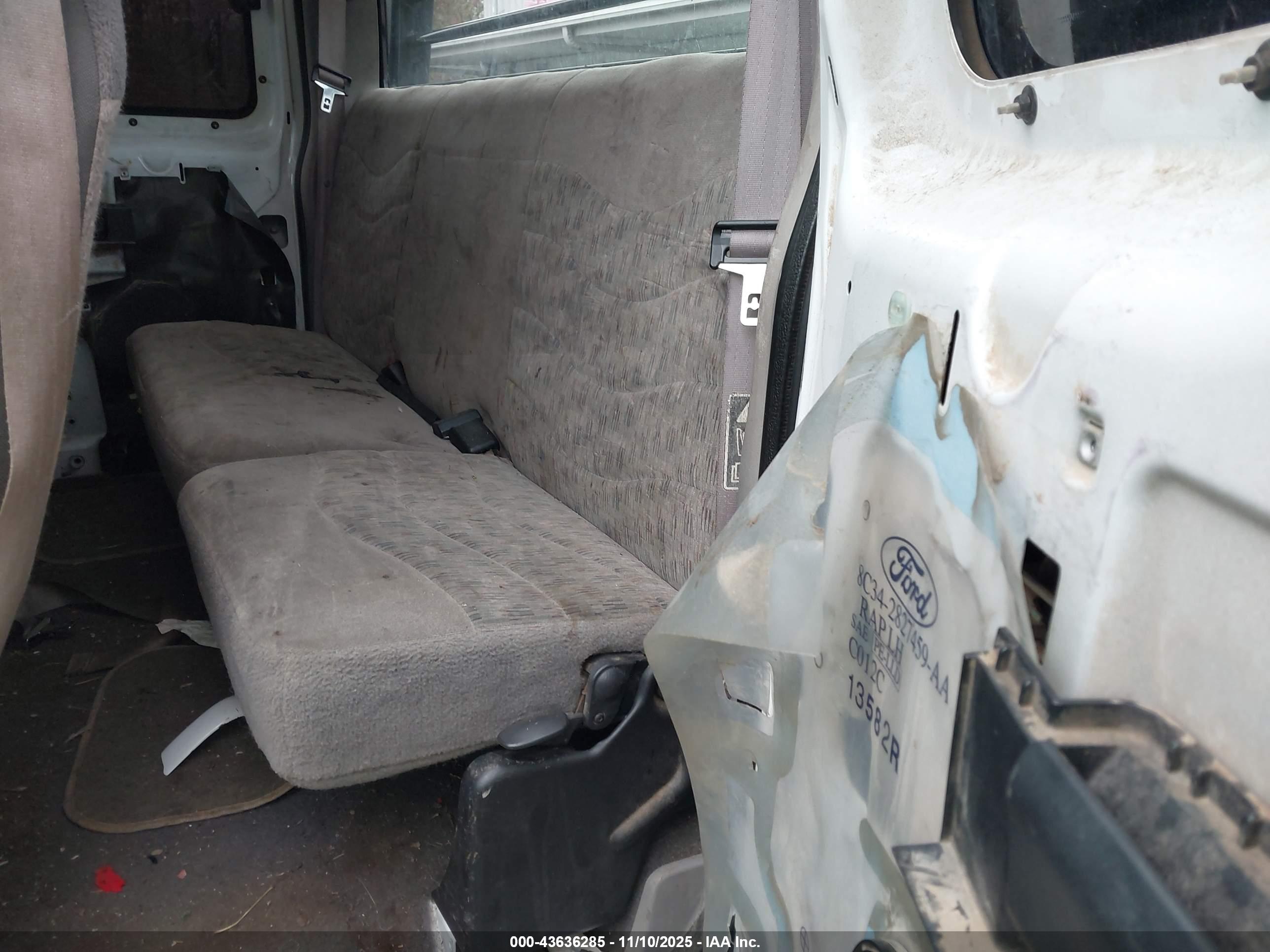FORD F-250 image 8