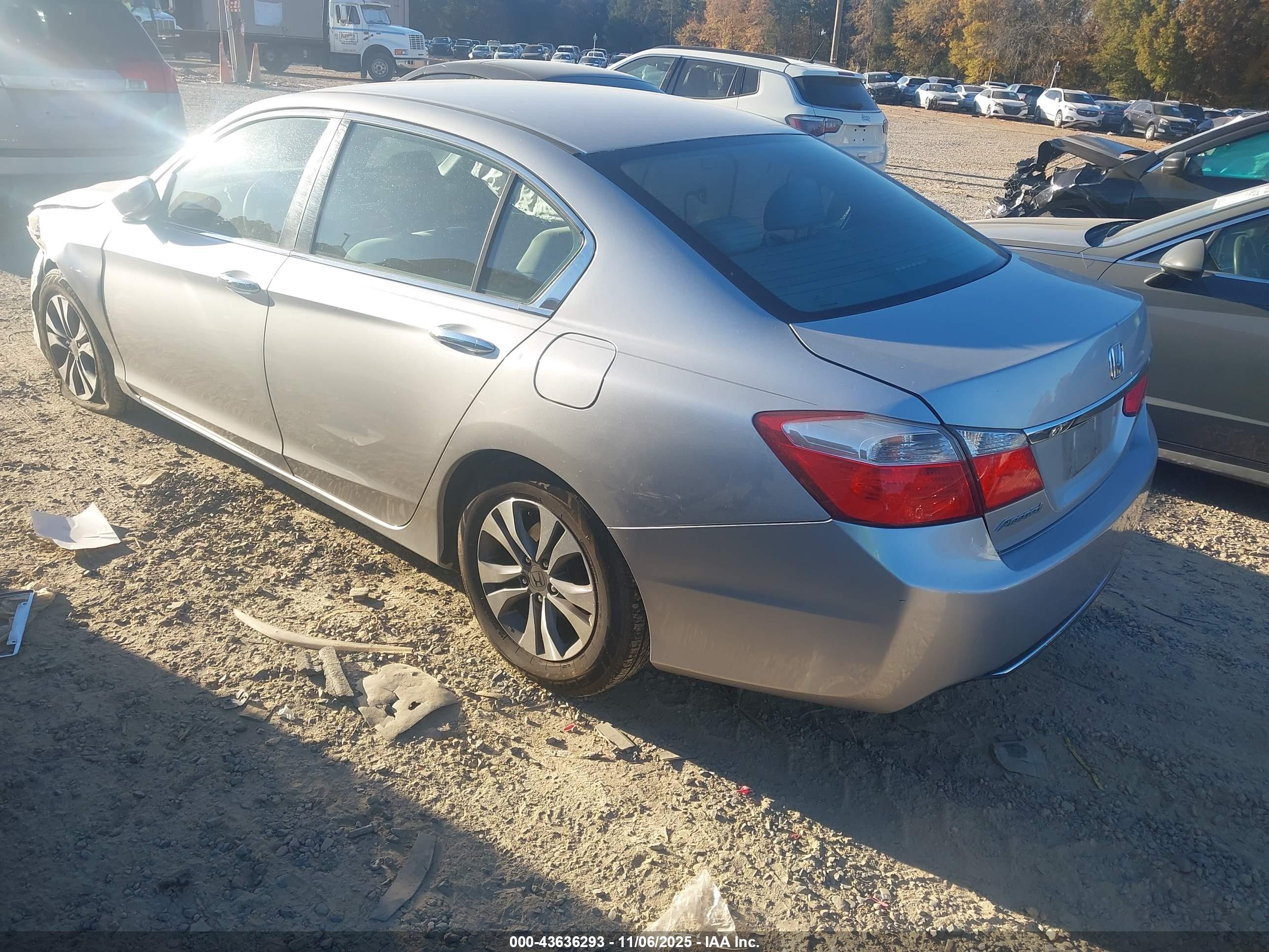 HONDA ACCORD image 3