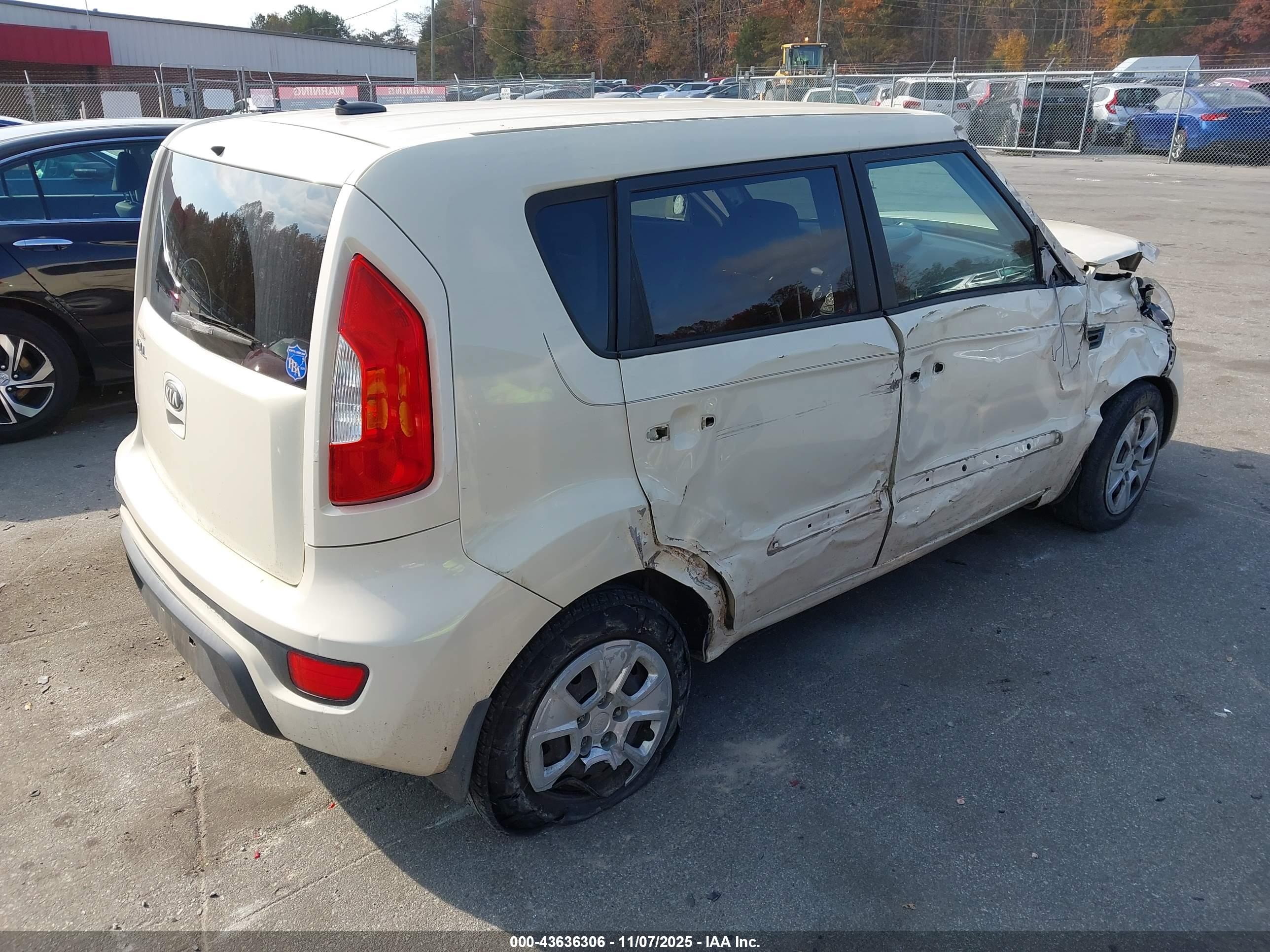KIA SOUL image 4