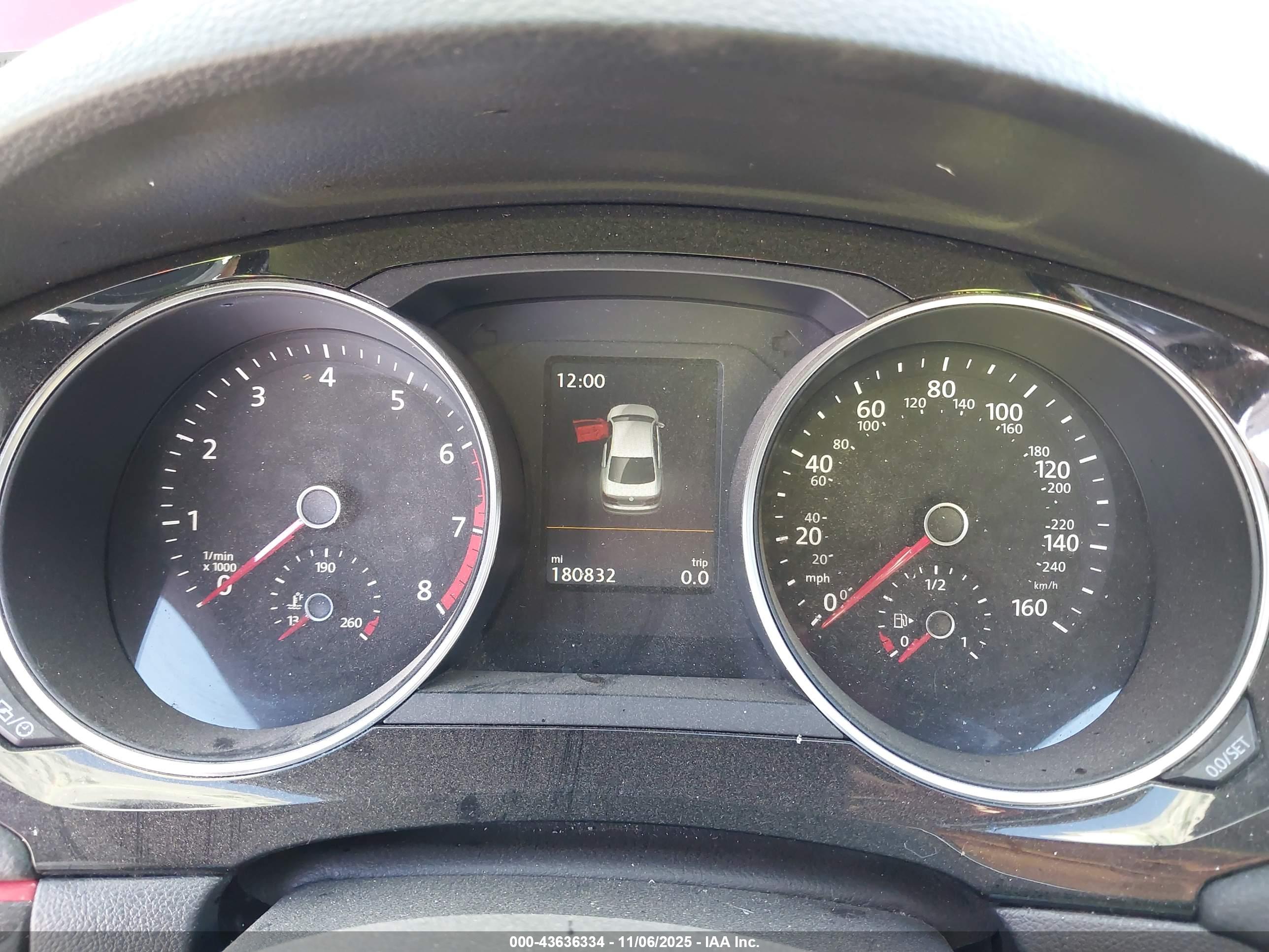 VOLKSWAGEN JETTA image 7