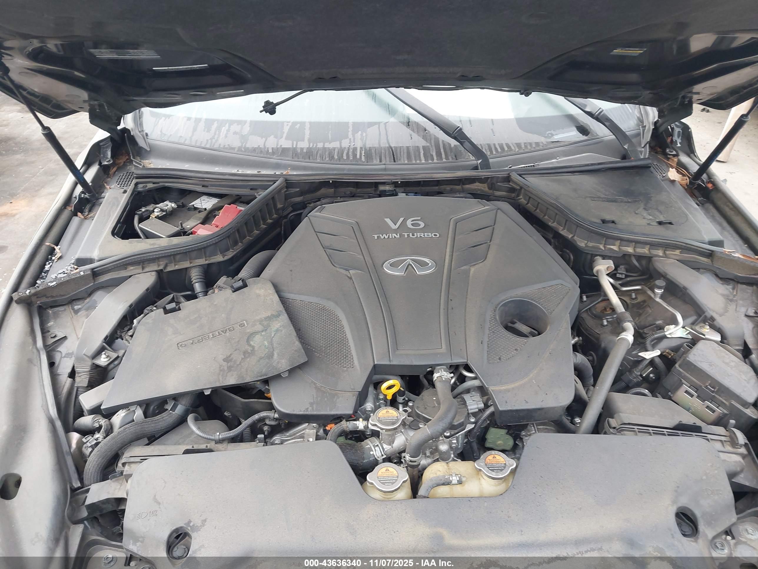 INFINITI Q50 image 10