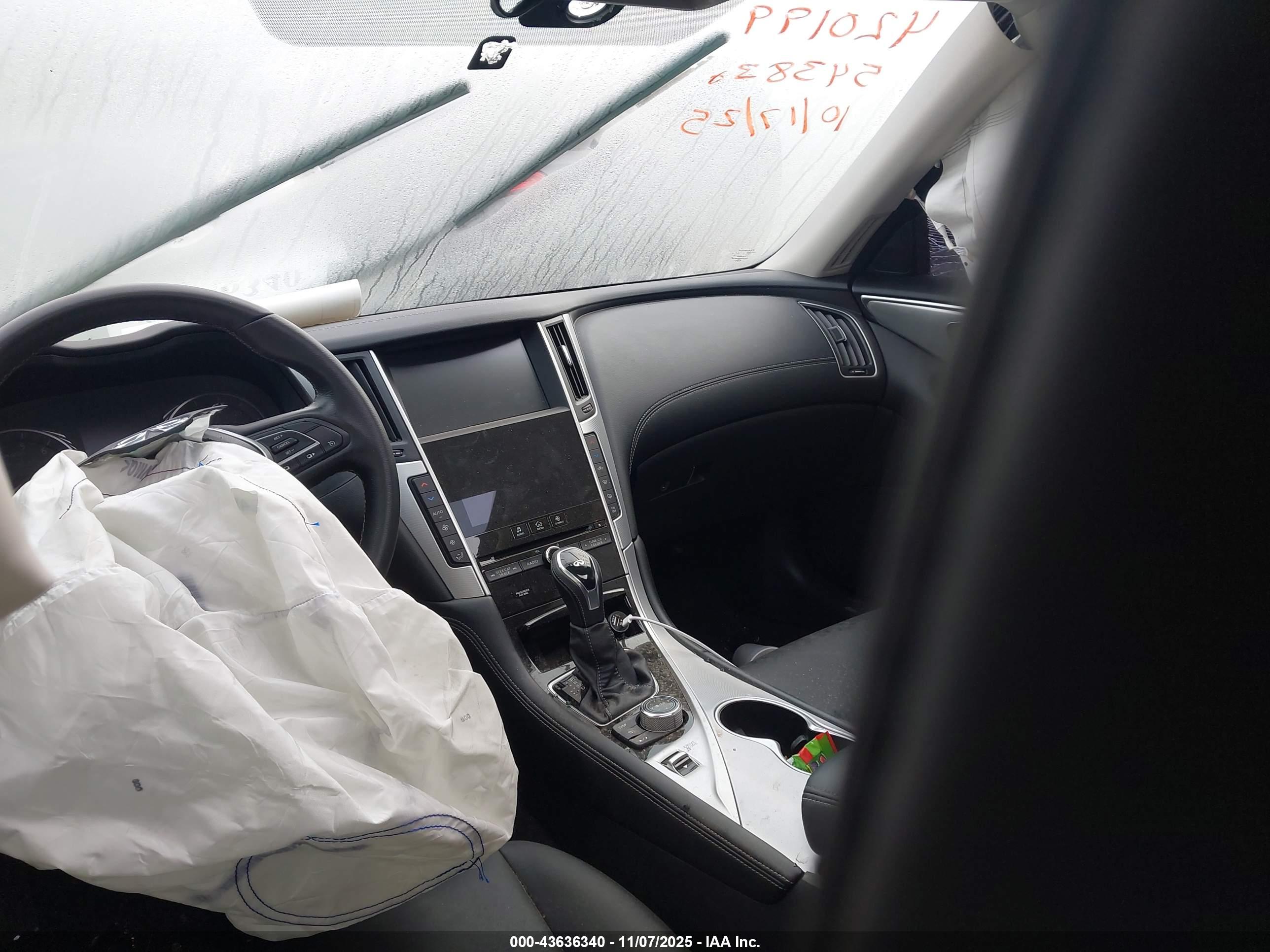 INFINITI Q50 image 5