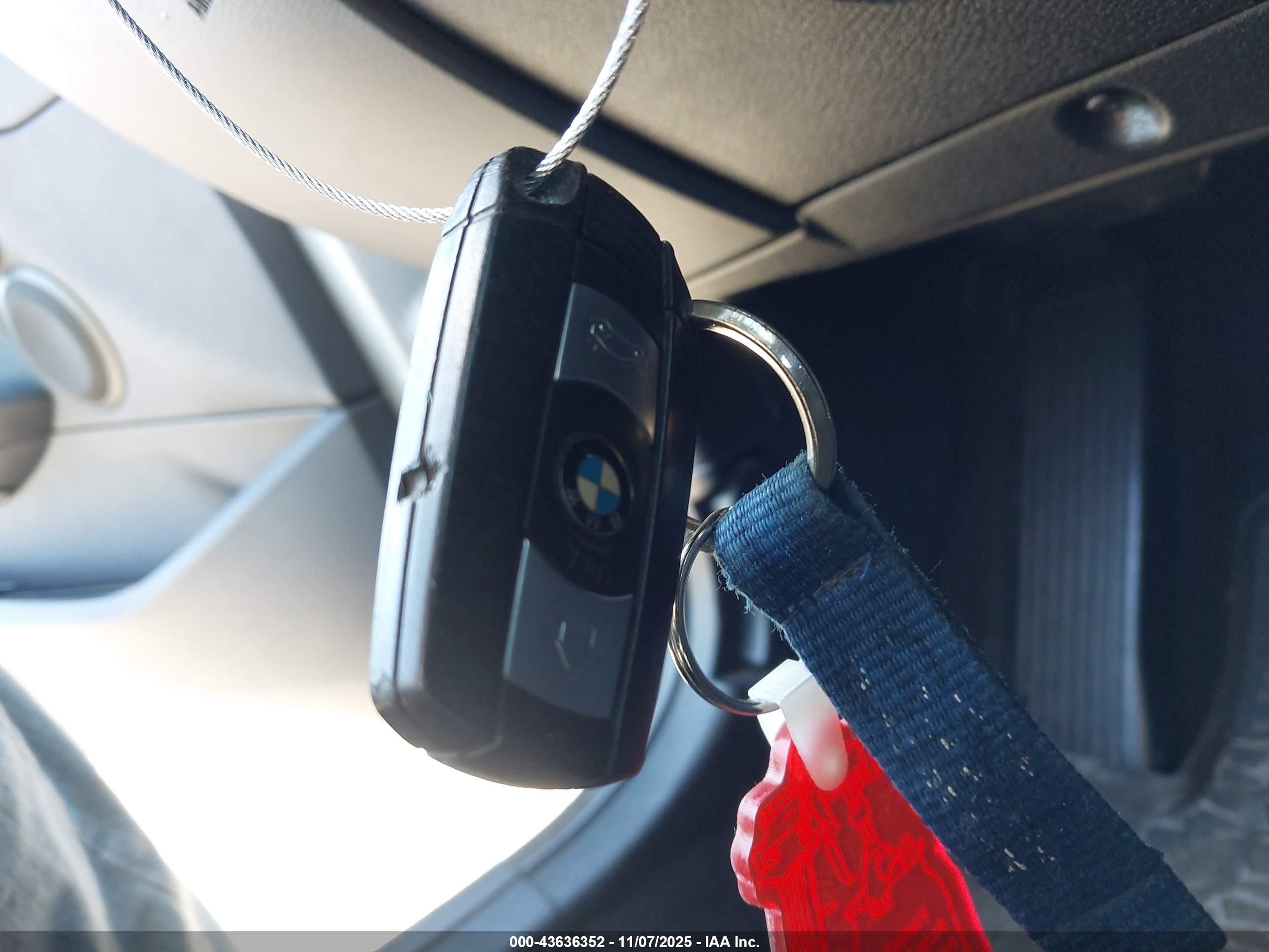 BMW X1 image 11