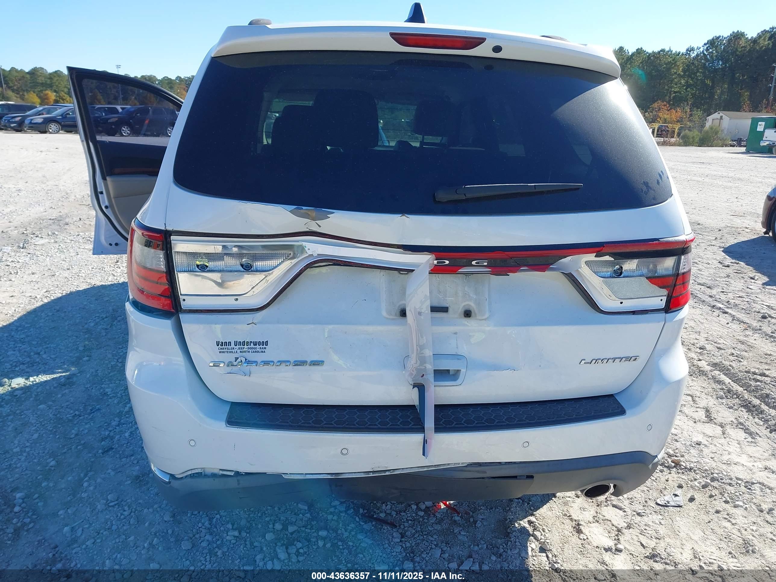 DODGE DURANGO image 6
