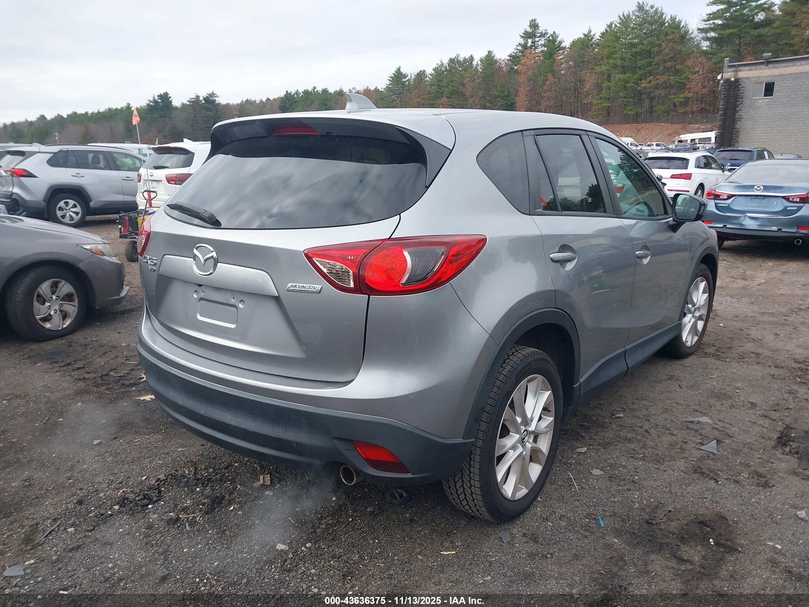 MAZDA CX-5 image 4