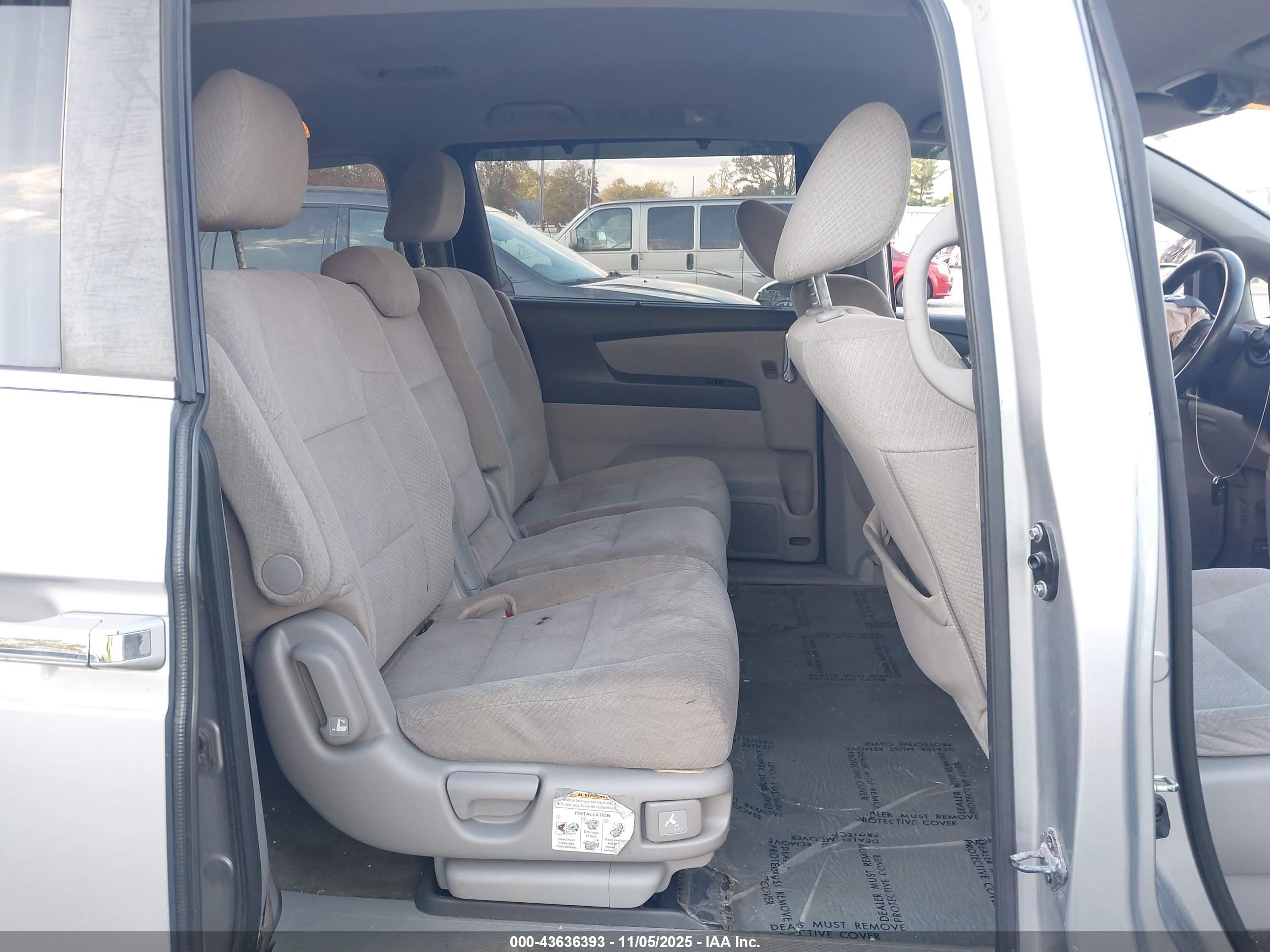 HONDA ODYSSEY image 8