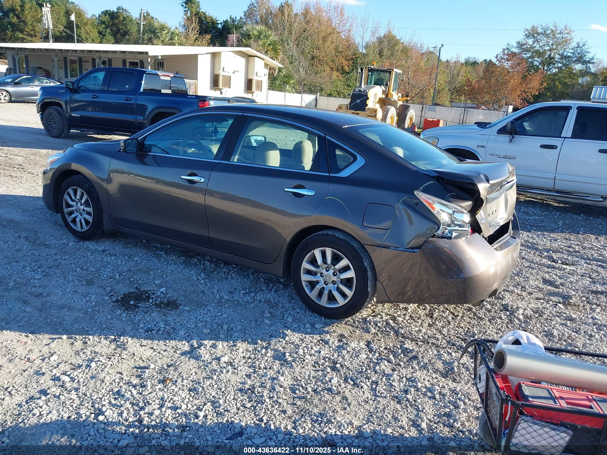 NISSAN ALTIMA image 3